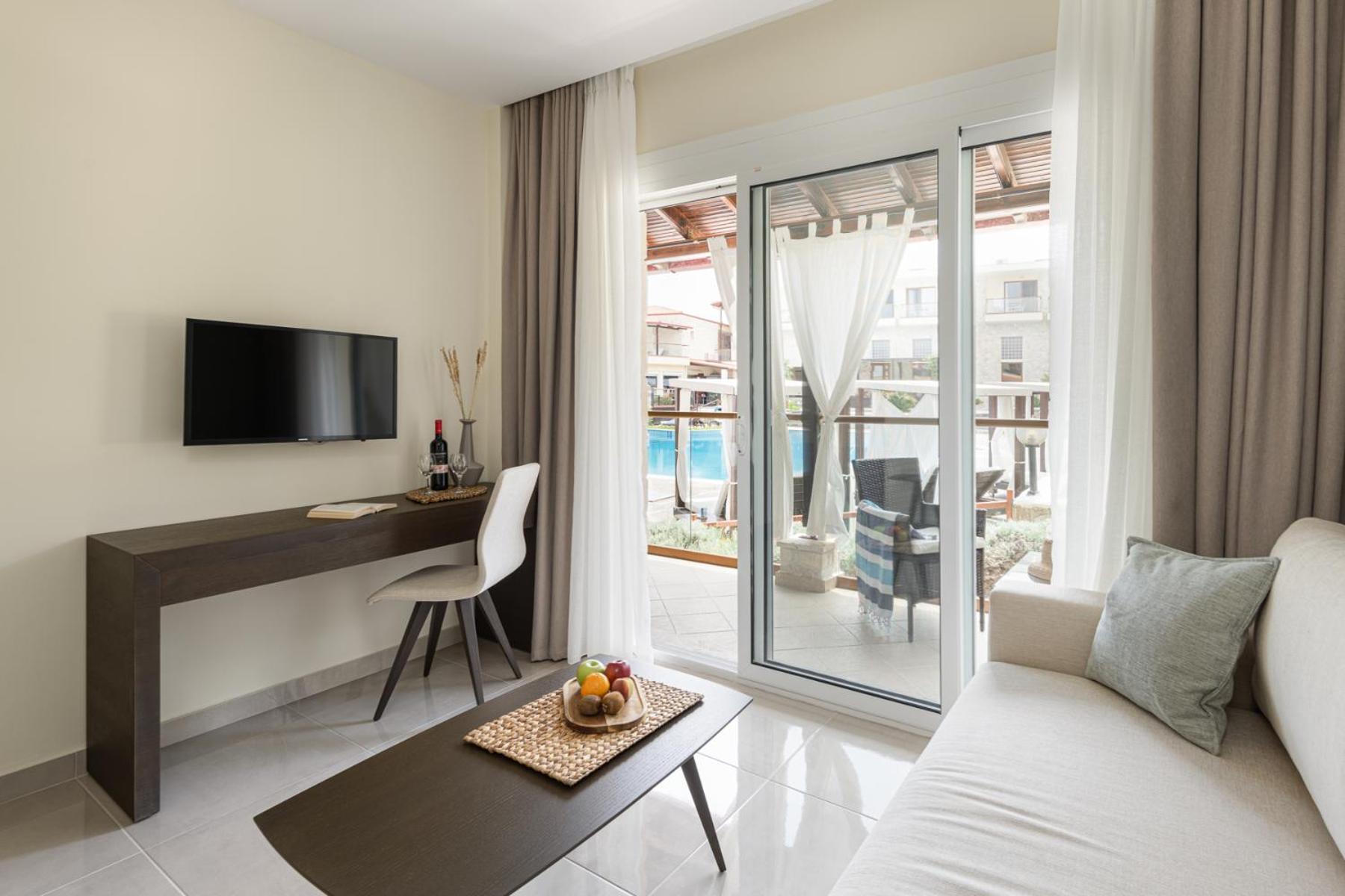 Blue Bay Halkidiki 4*