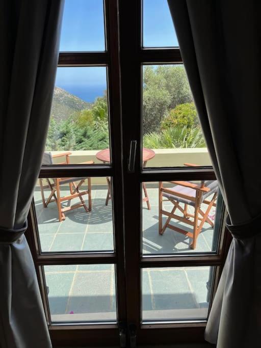 Villa Staffed, Unique And Luxurious Coastal In Beautiful Anidri, *
