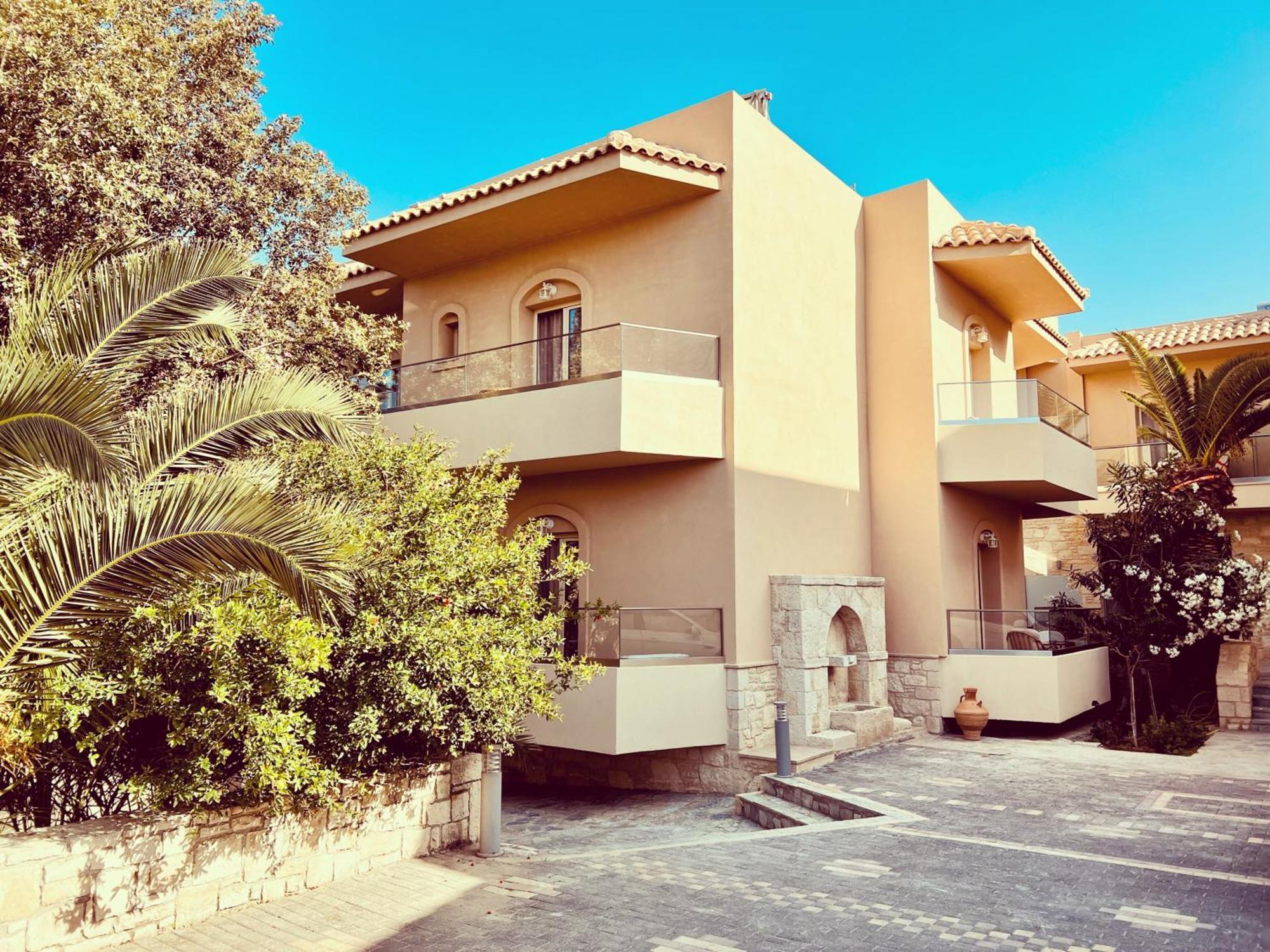 Lili Hotel Gazi