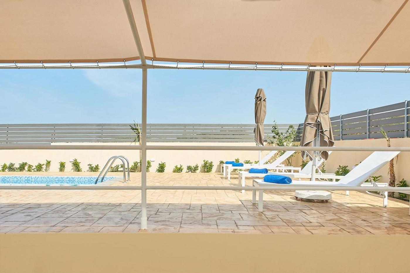 Villa View *