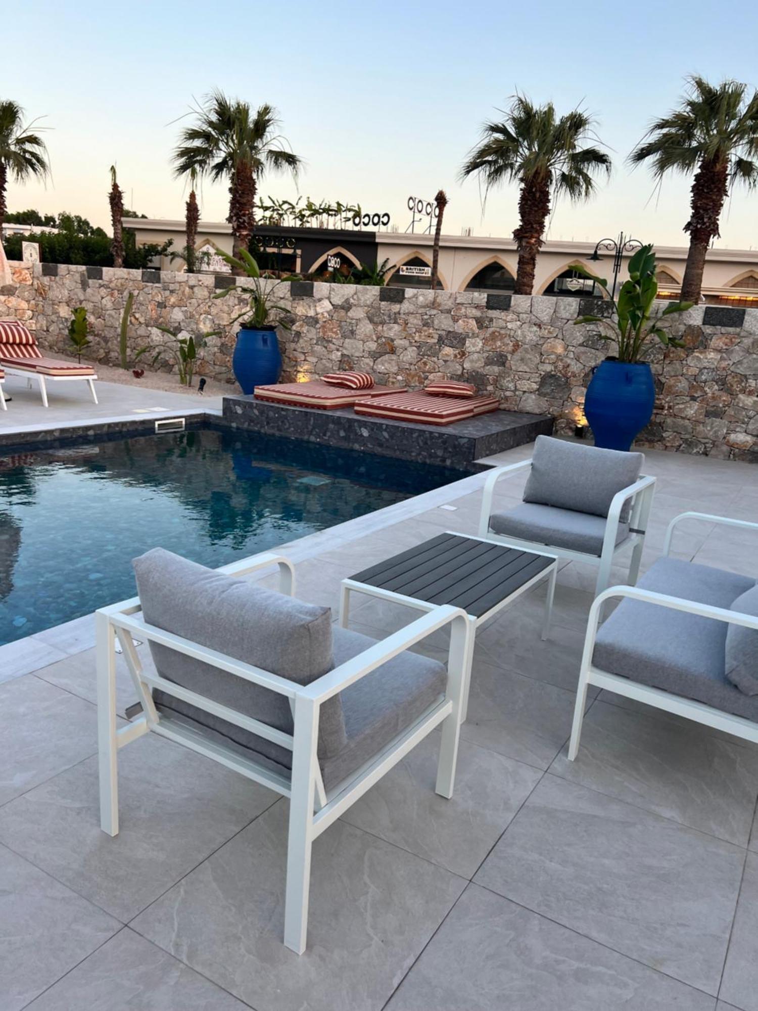 Villa Cora With Private Pool 200m To The