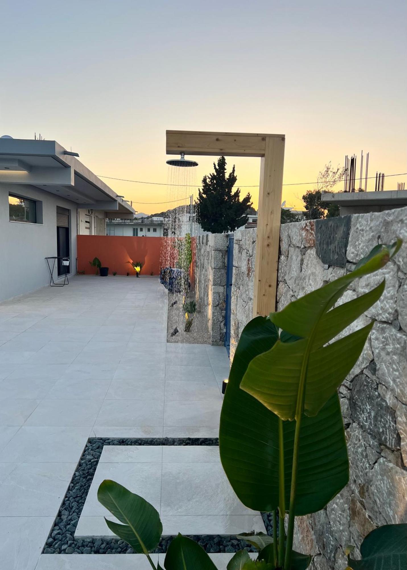 Cora With Private Pool 200m To The Villa