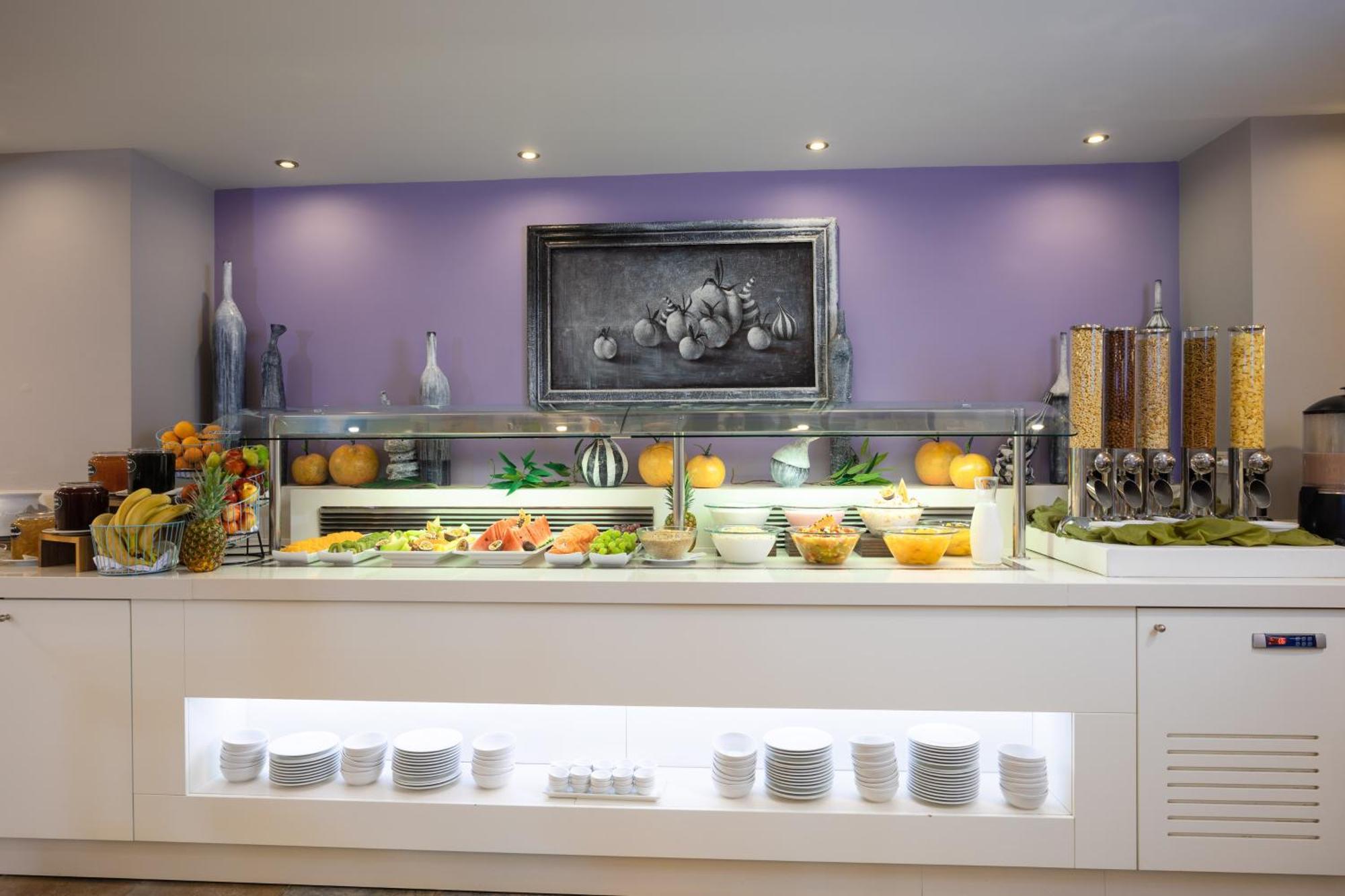 Alianthos Garden Hotel 3*