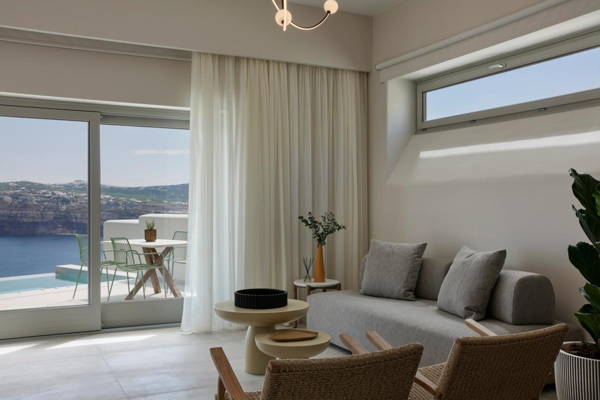 Apanemo & Hotel 3*