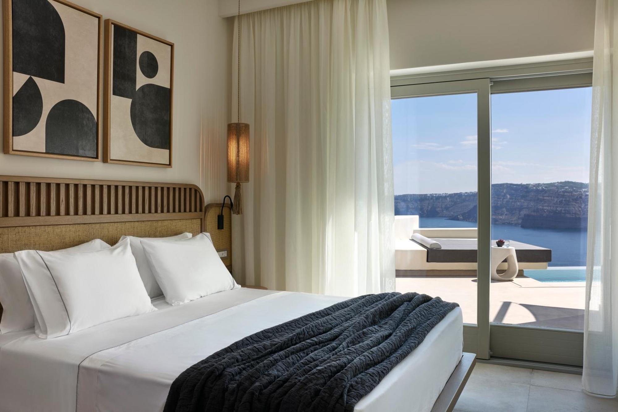 Hotel Apanemo & Akrotiri (Santorini)