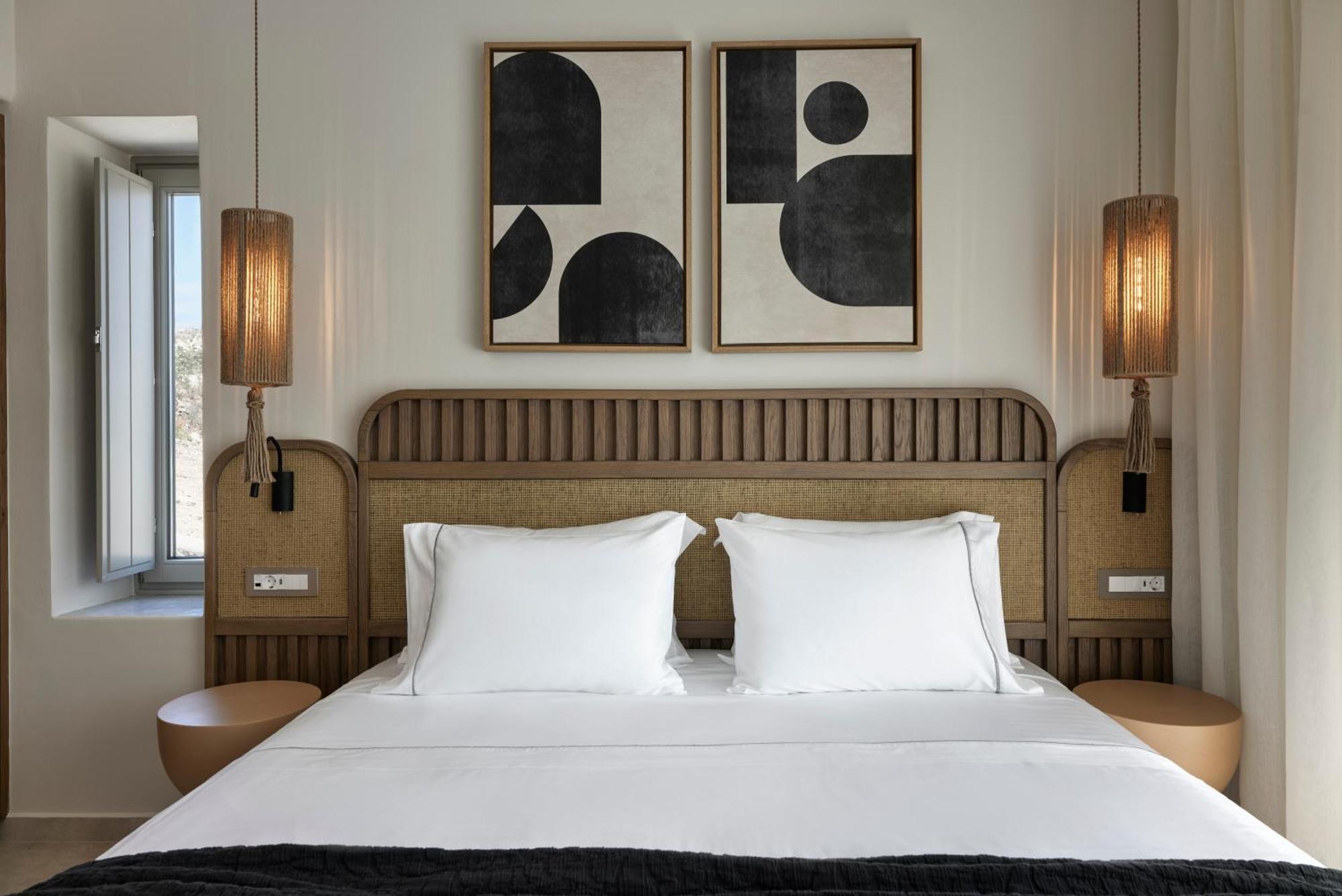 Apanemo & 3* Akrotiri (Santorini)