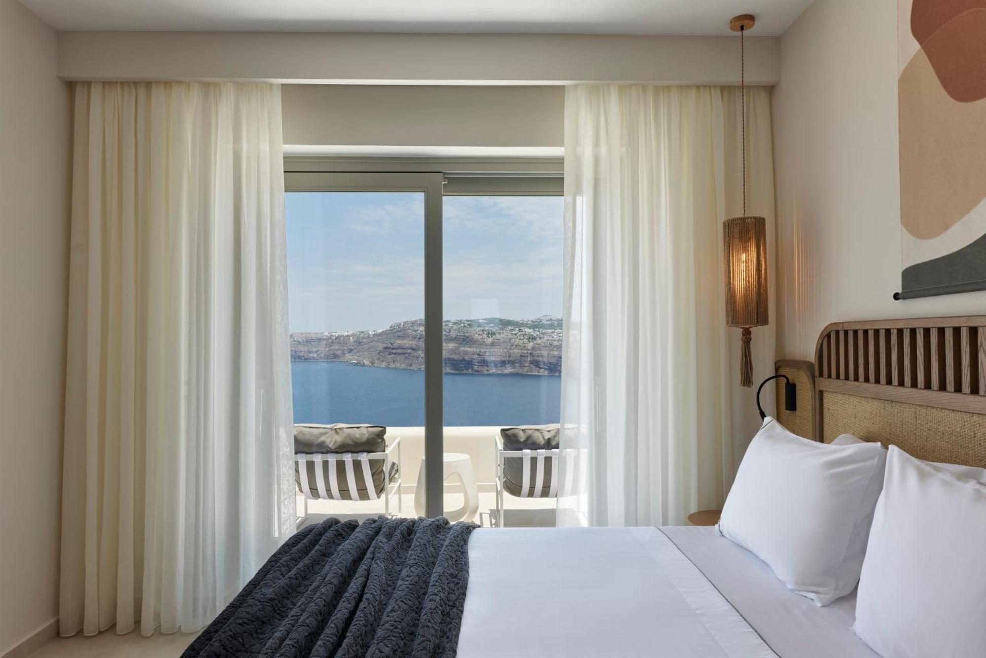 Apanemo & Hotel 3*