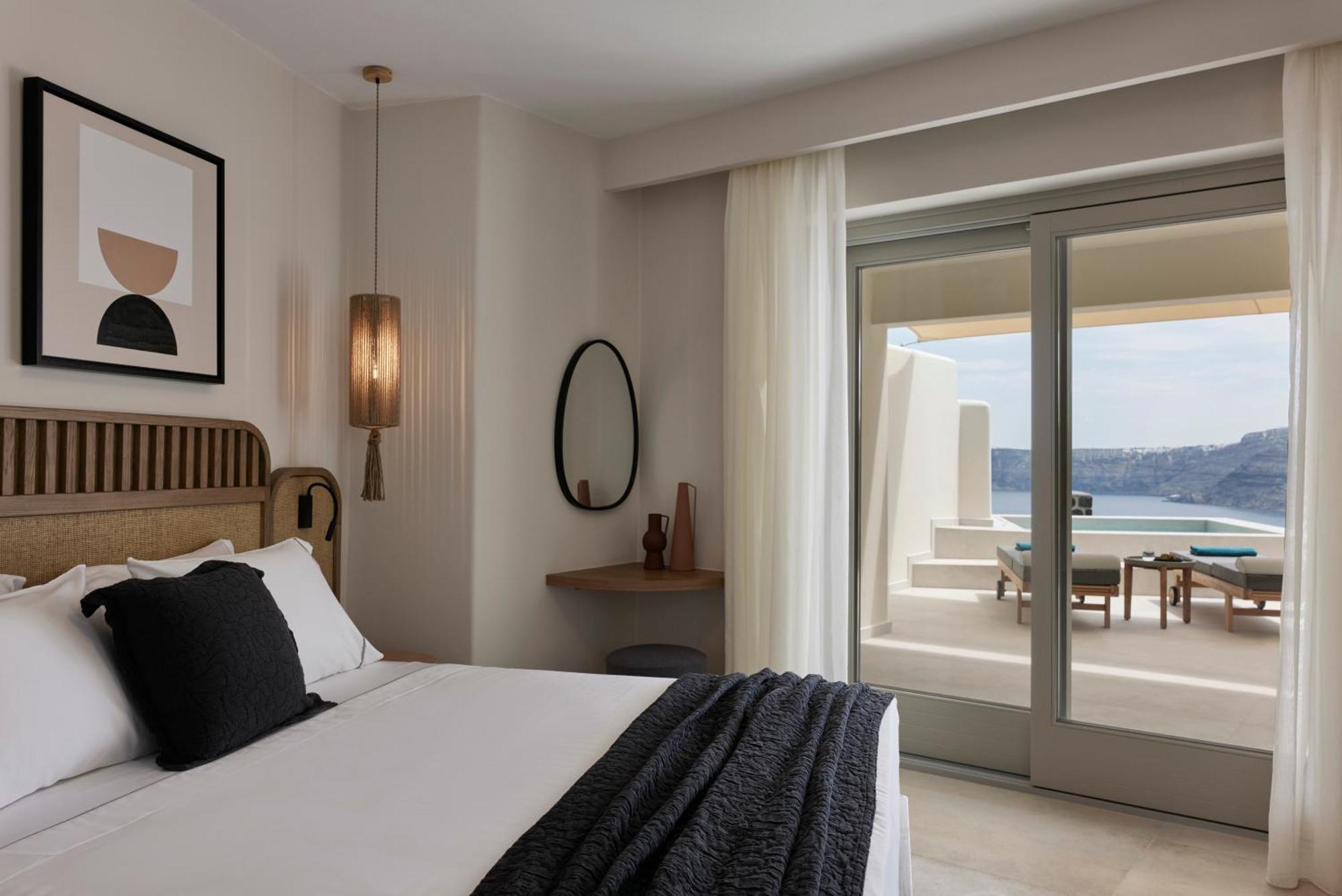 Hotel Apanemo & Akrotiri (Santorini)