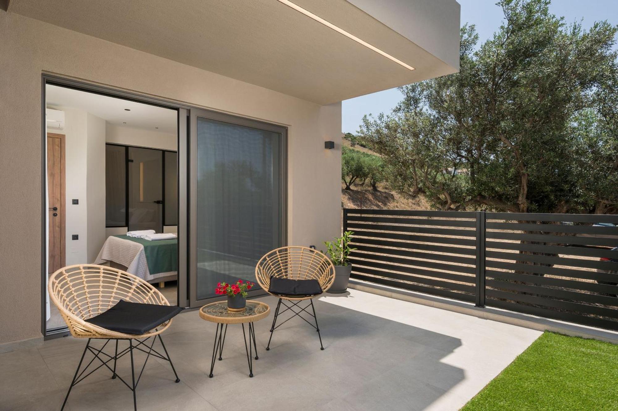 Ekphrasis With Sea View And Jacuzzi Villa Ravdhoukha