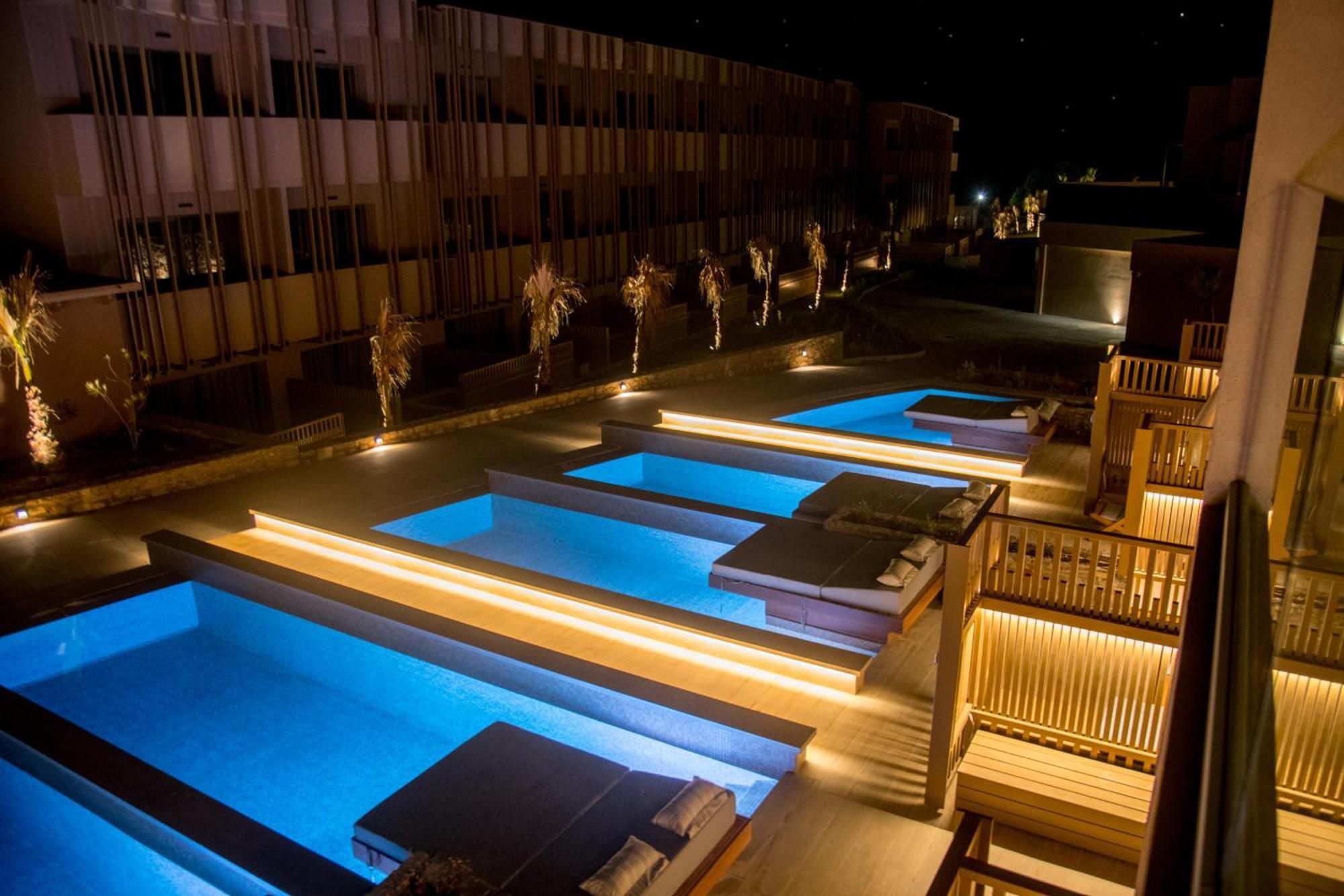 Senseana Sea Side & Aquadventure 5* Analipsi (Crete)