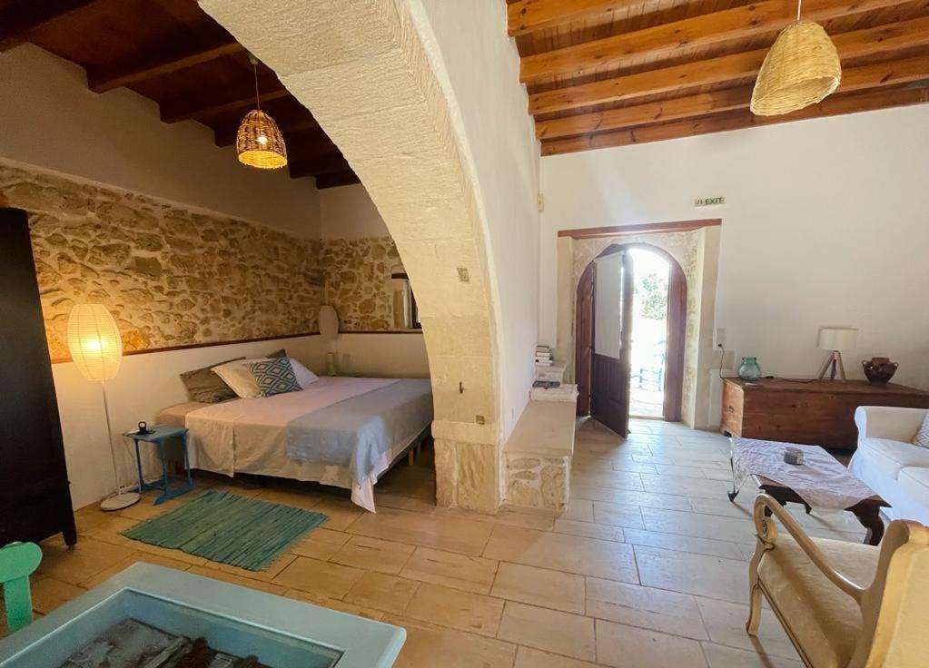 Monastiriako Bed & Breakfast Giannoudi (Crete)