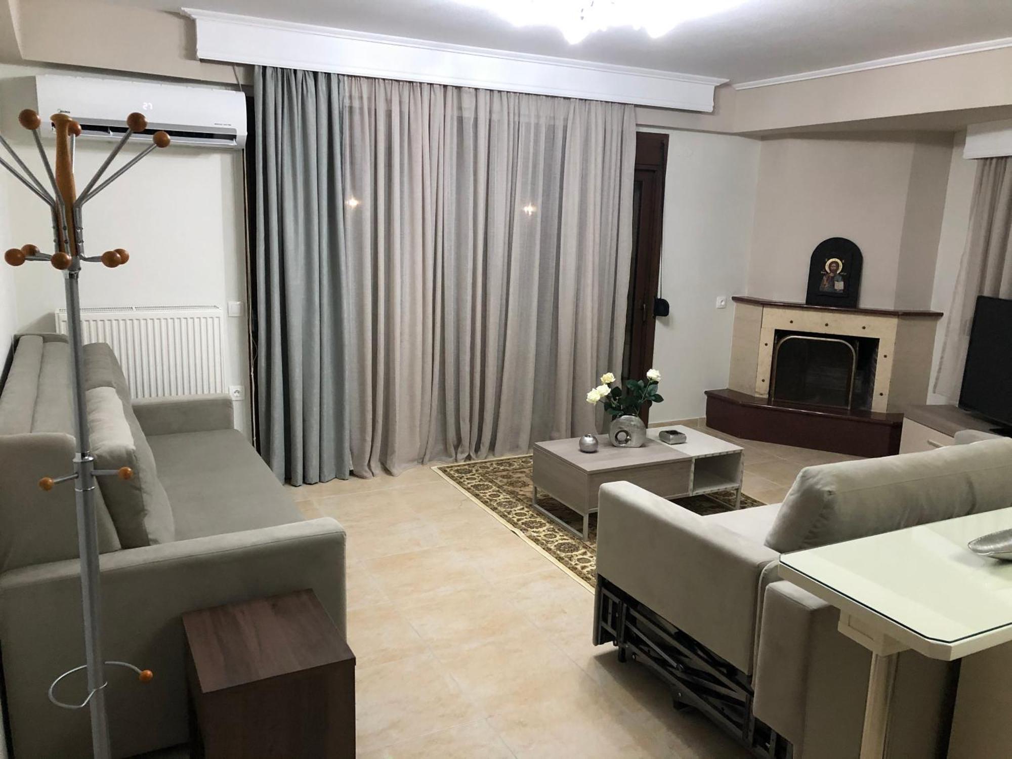 Metaxenia's House 101 Holiday home