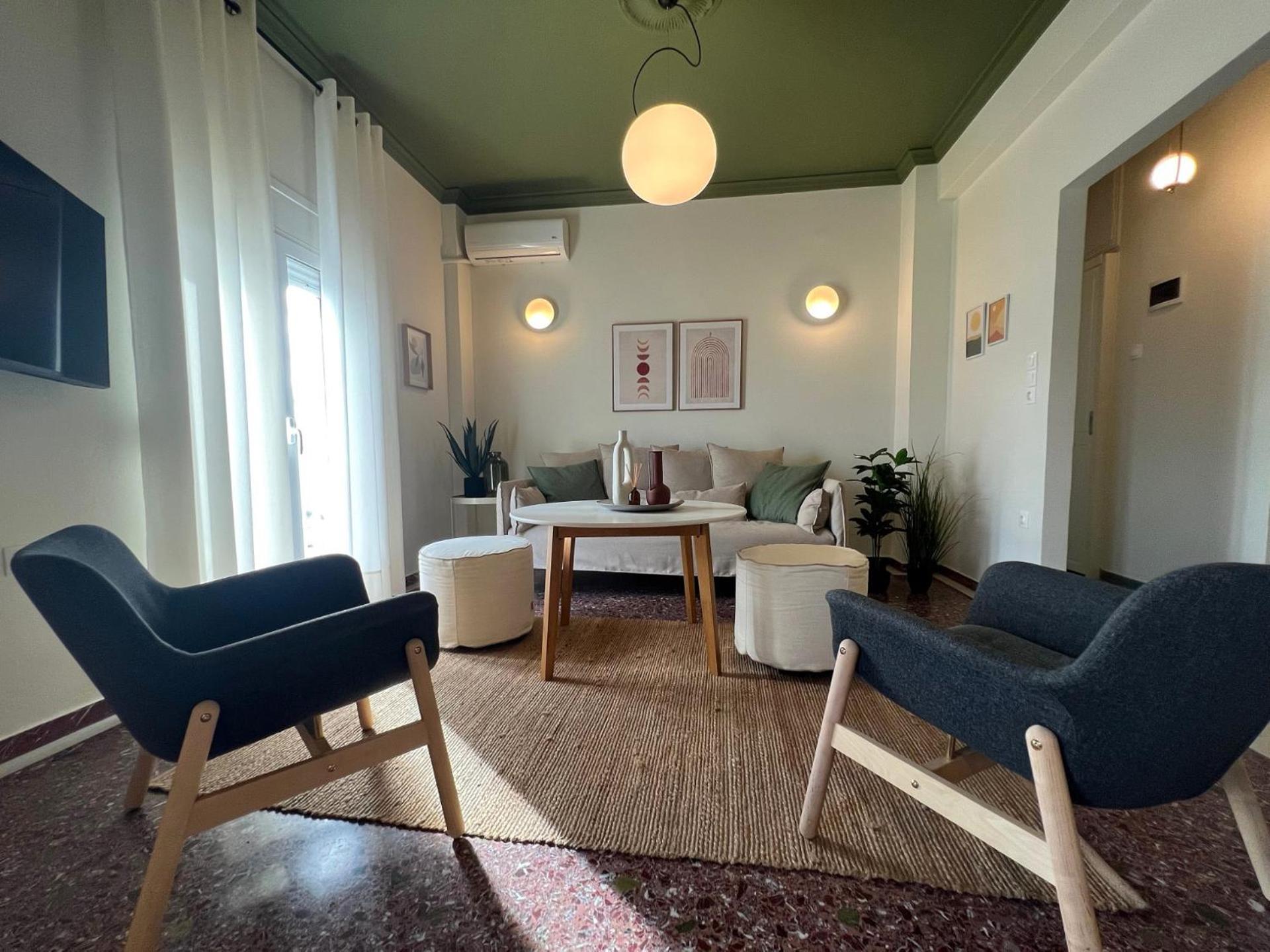 Alpha 2 Apartment *
