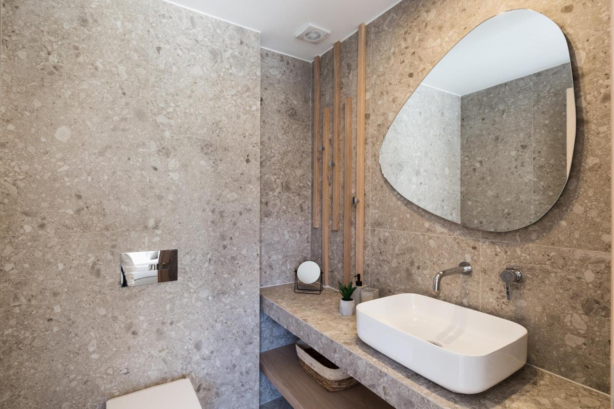 Iris, Beachfront, With Jacuzzi, Up To 9 Guests, Mpali Beach, Rethymno! Villa Bali (Crete)