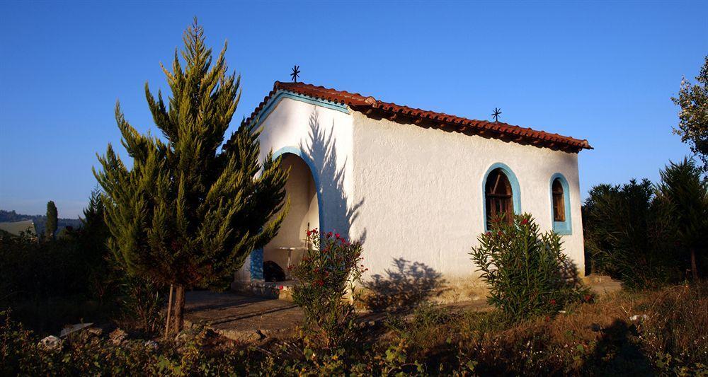 Dafnes Guest house 3*