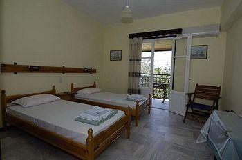 Stelios Apartment *