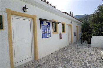 Stelios Apartment *