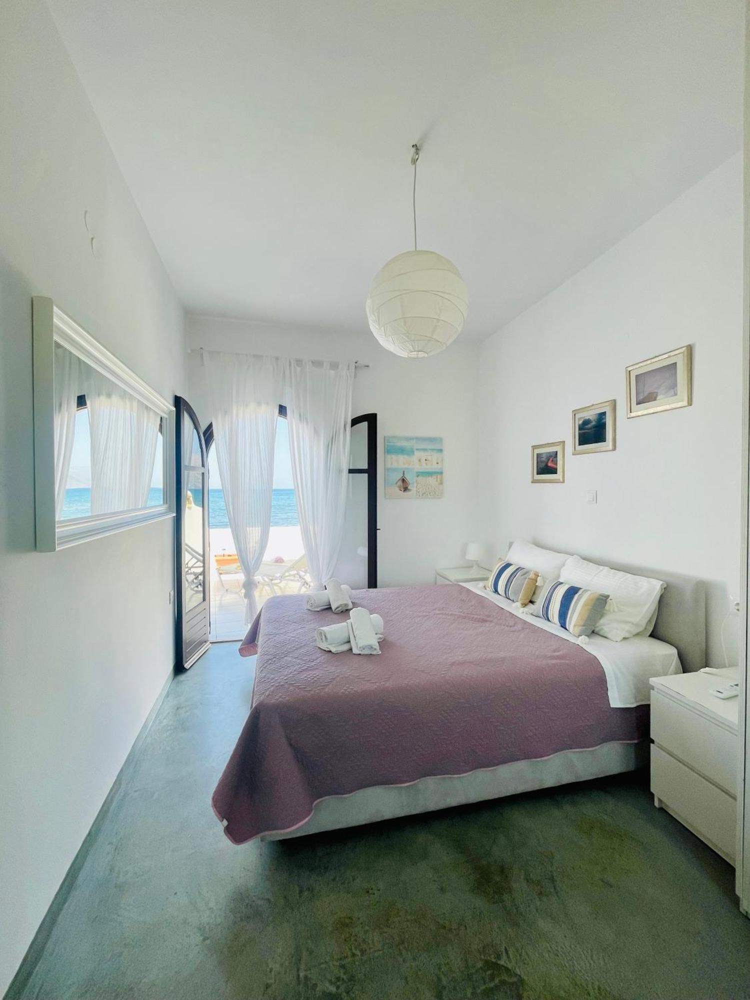Holiday home Waves House