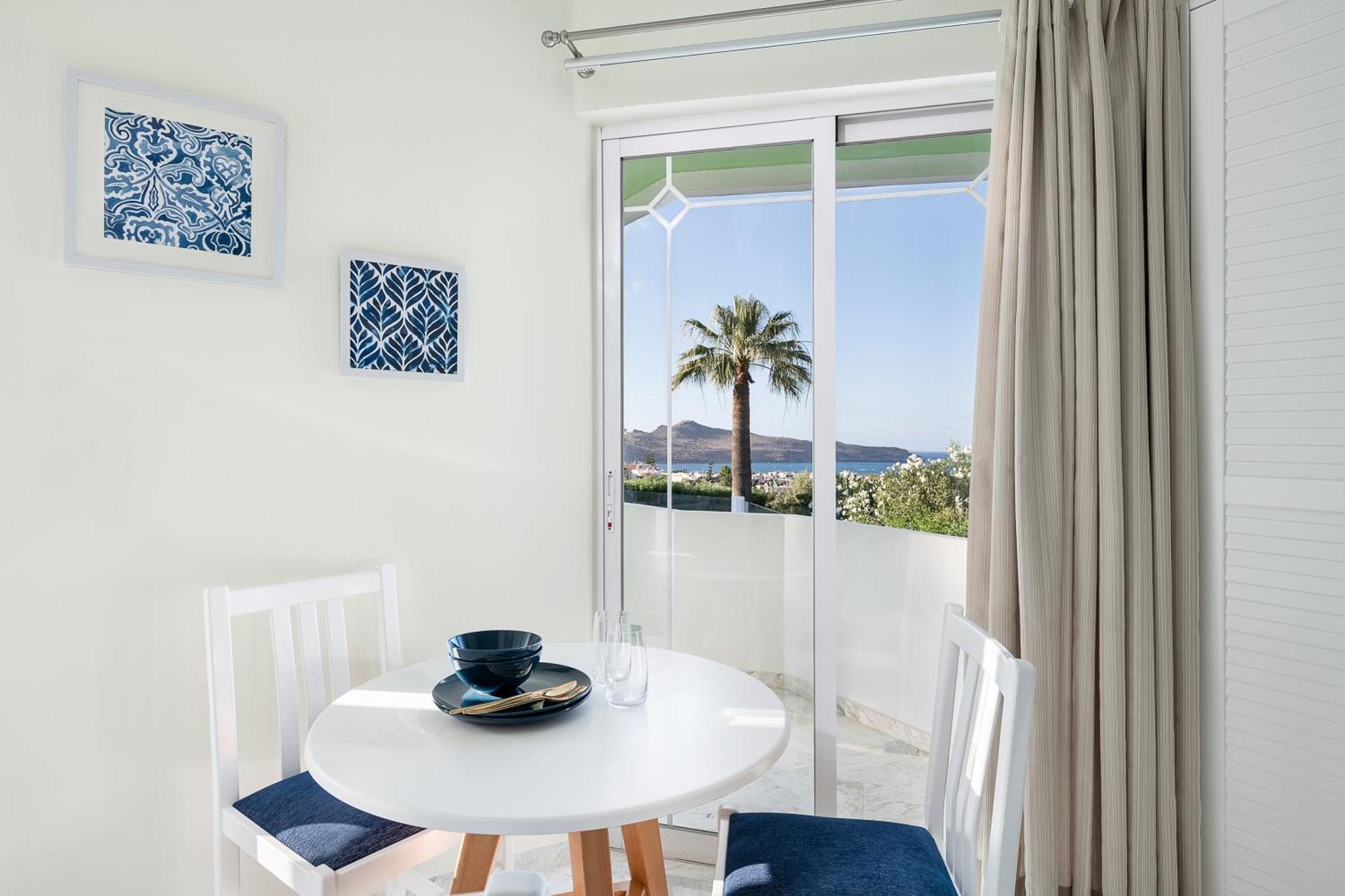Life Apartment *