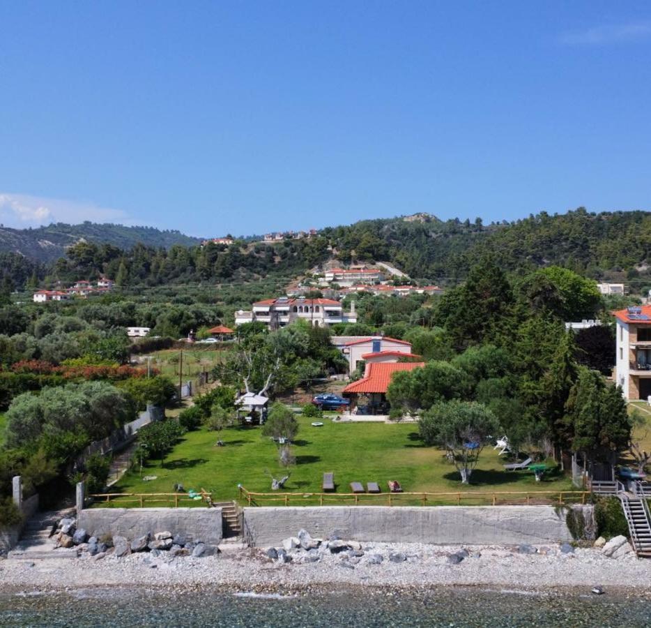 Holiday home Seaside House Nea Skioni