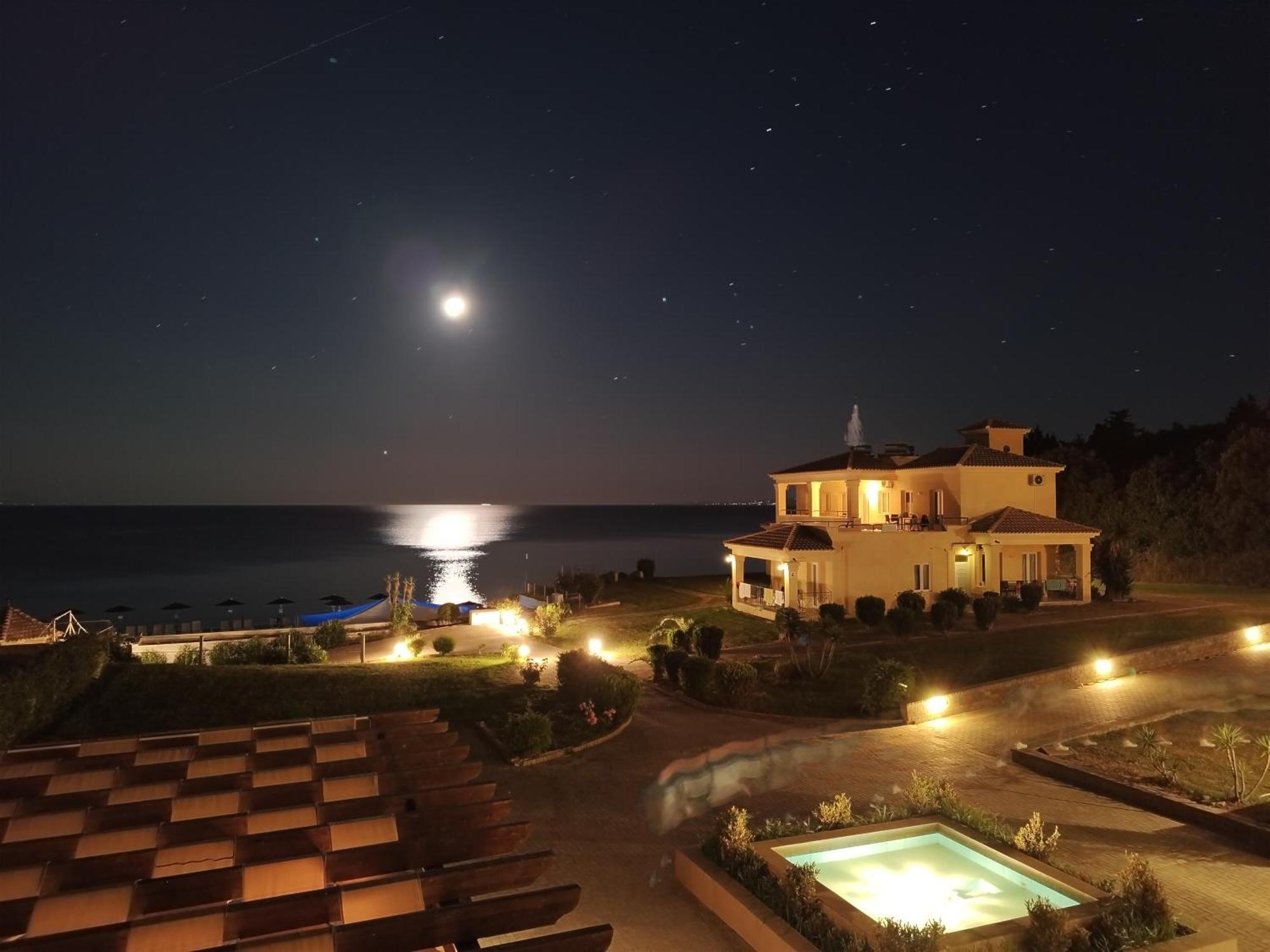 Ionian Sea View - Corfu Aparthotel