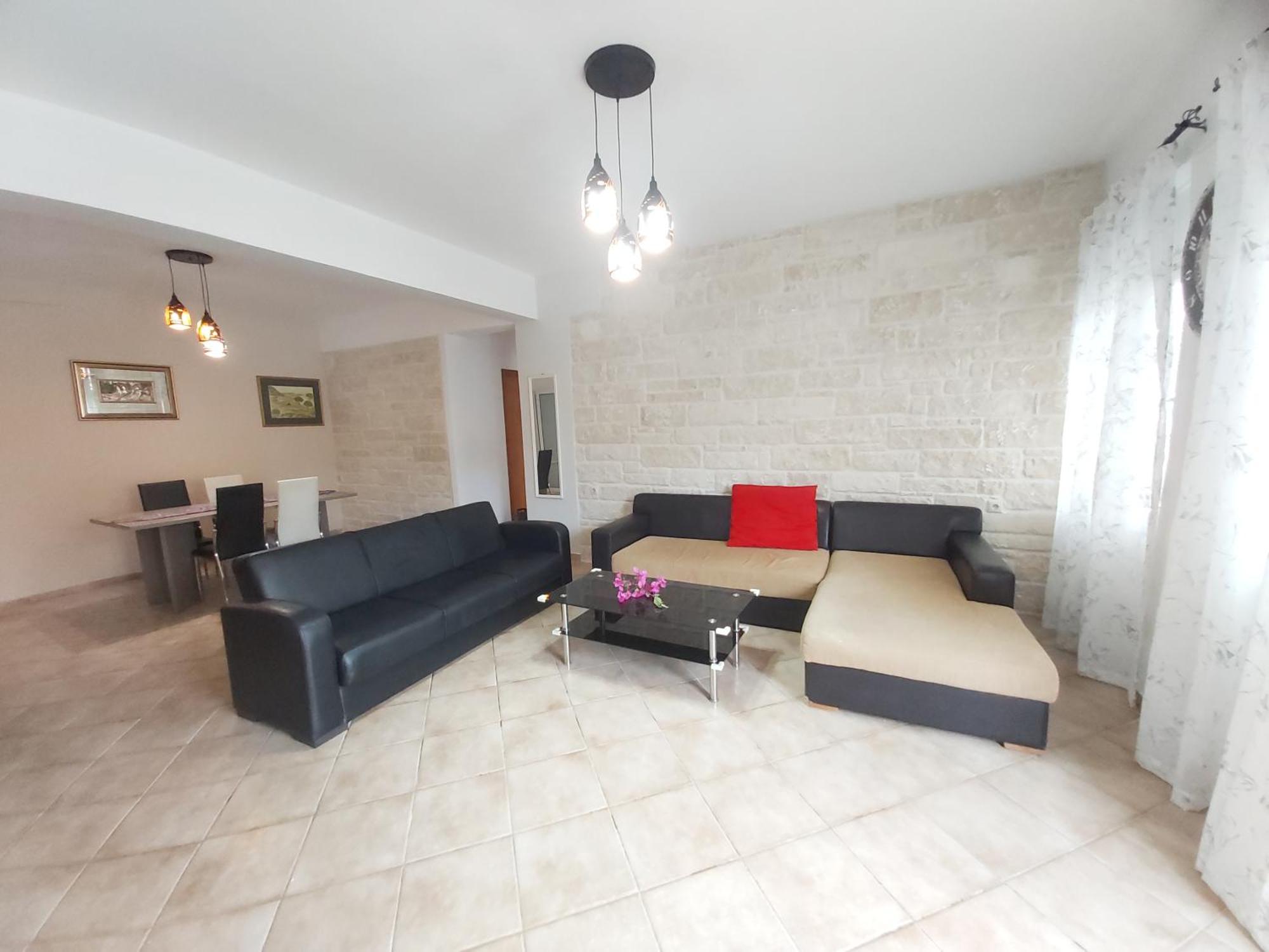 Apartment Bodikos & Pitsidia