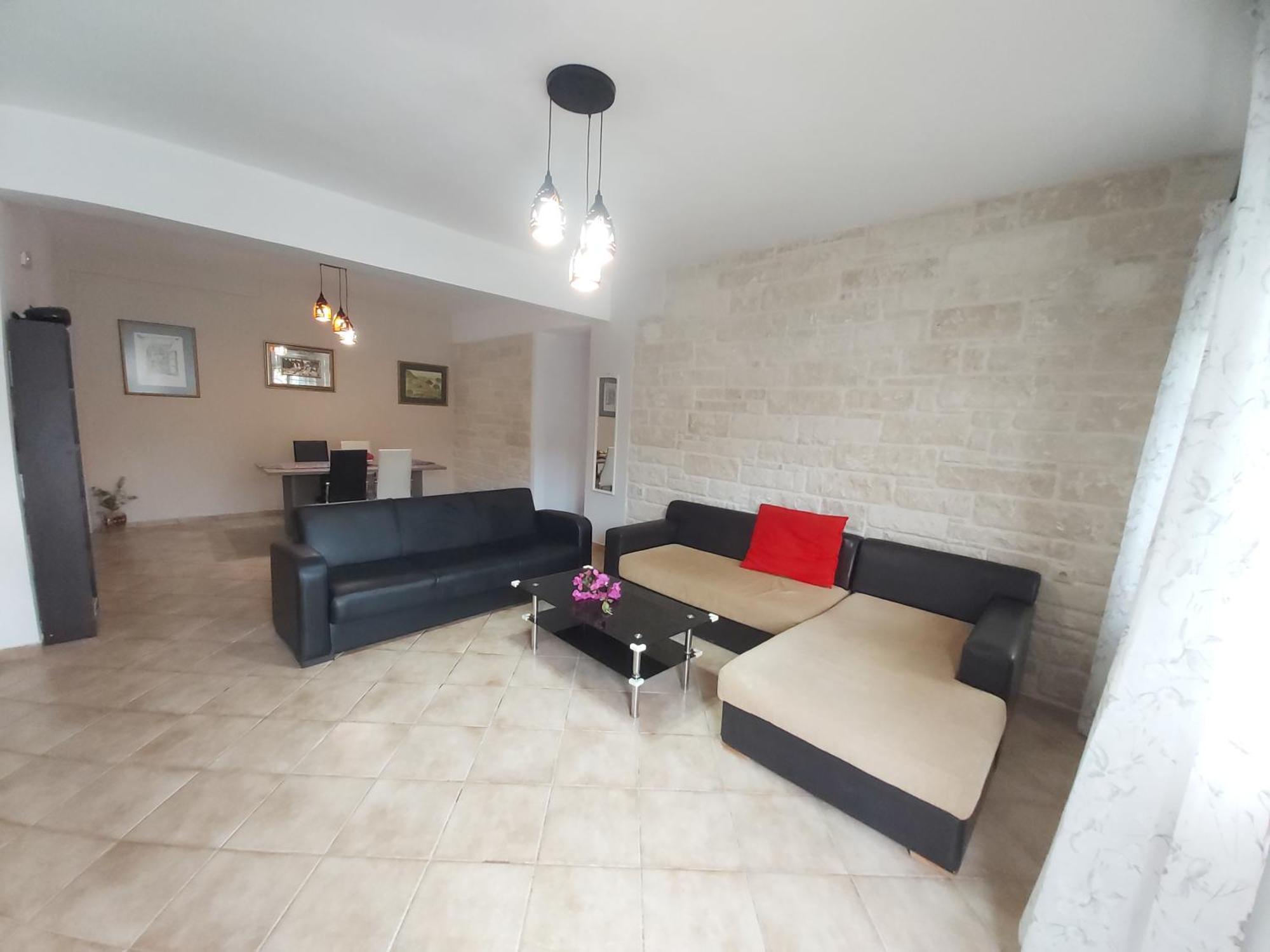 Apartment Bodikos &
