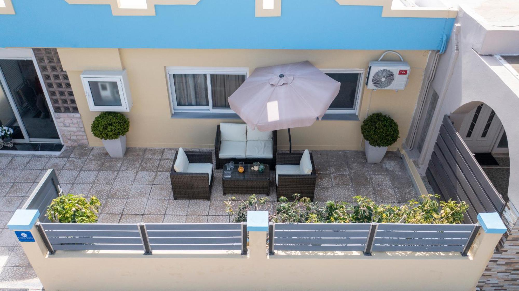 Sun & Waves Beachfront Apartment Lambi (Kos)