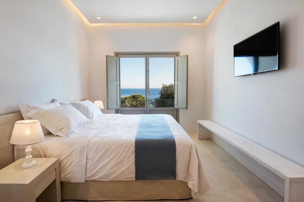 Adrali * Kamari (Santorini)
