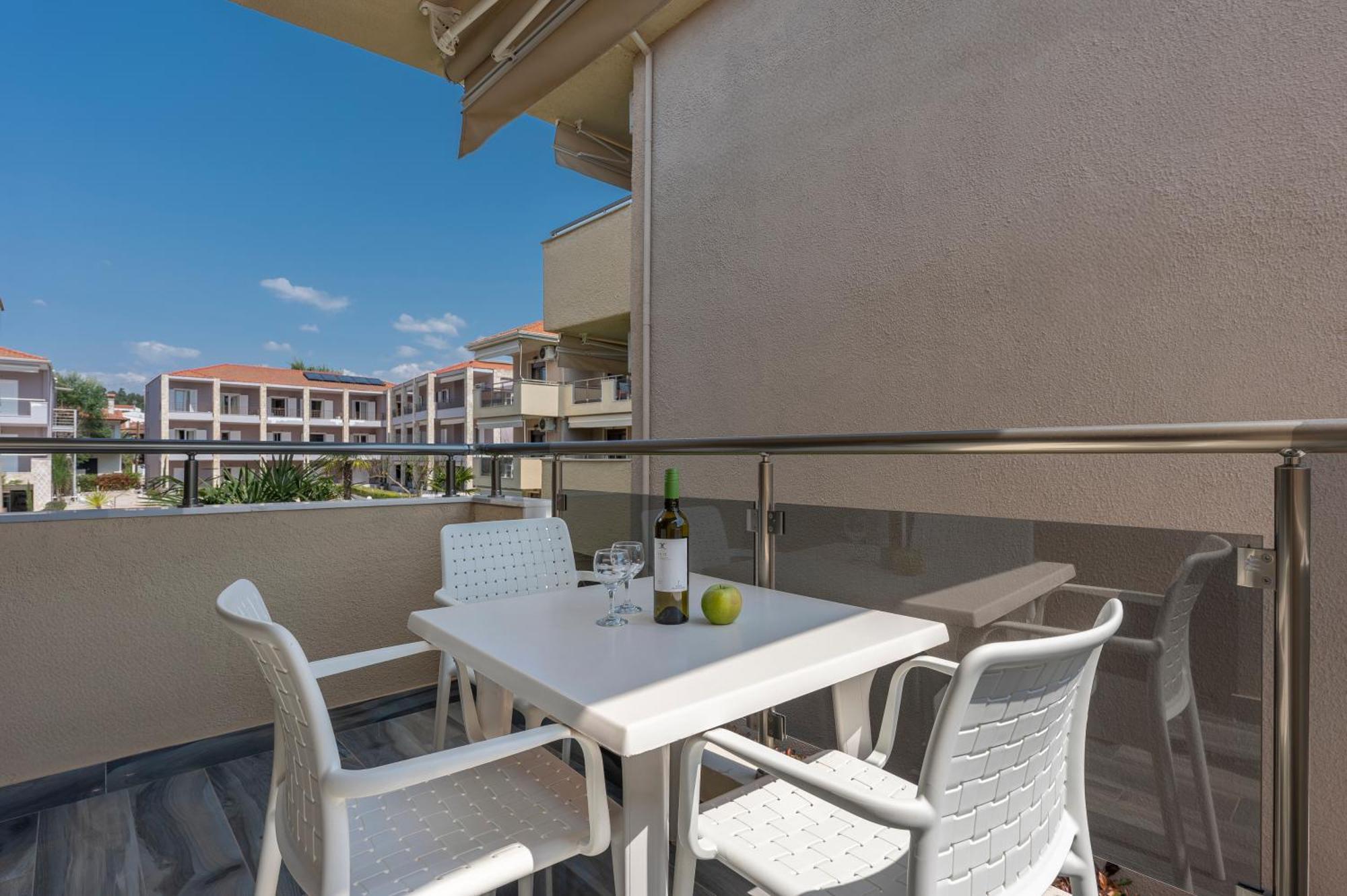 Alkioni By The Sea Siviri