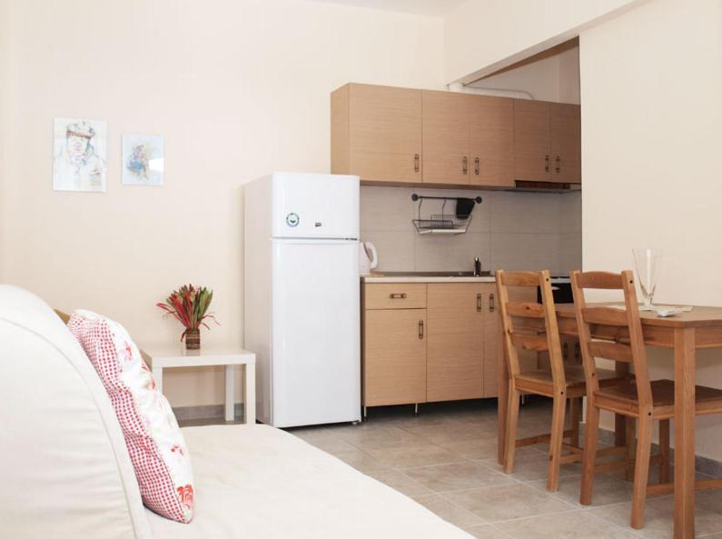 Apartment Filippos By The Sea *