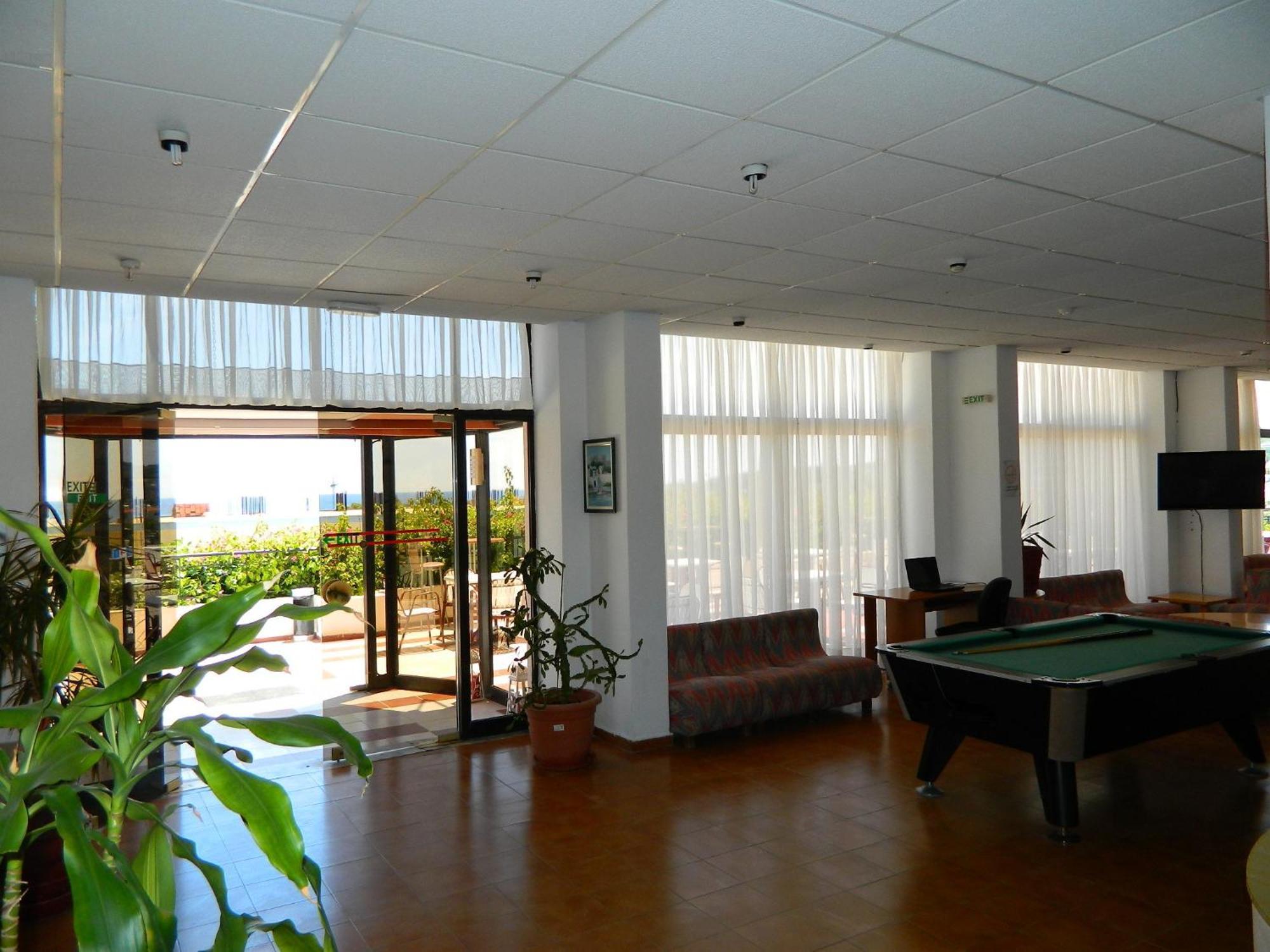 Hotel Telhinis & 2*