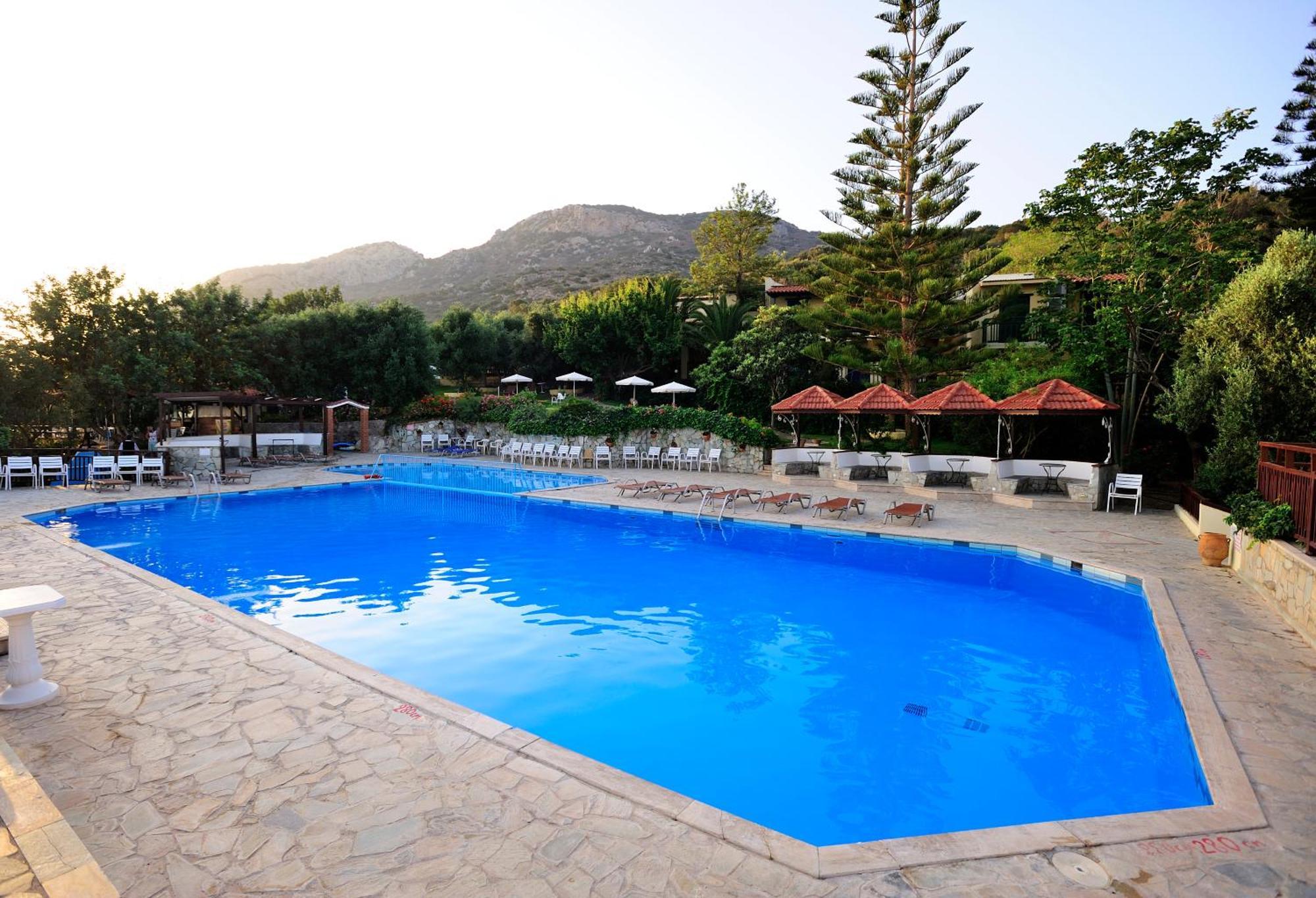 Hotel Elpida Village