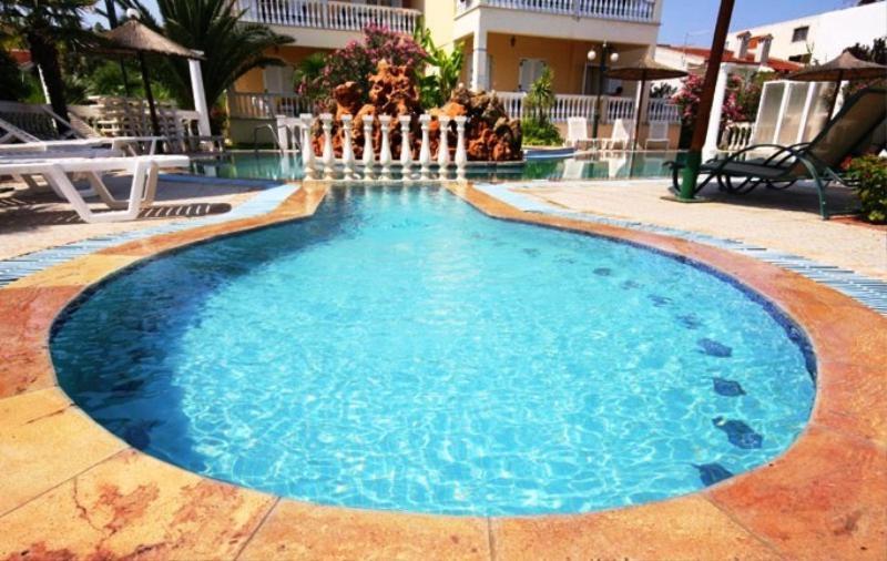 Aparthotel Rigakis
