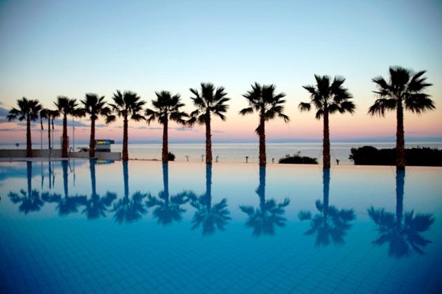 Resort Tesoro Blu & Adults Only