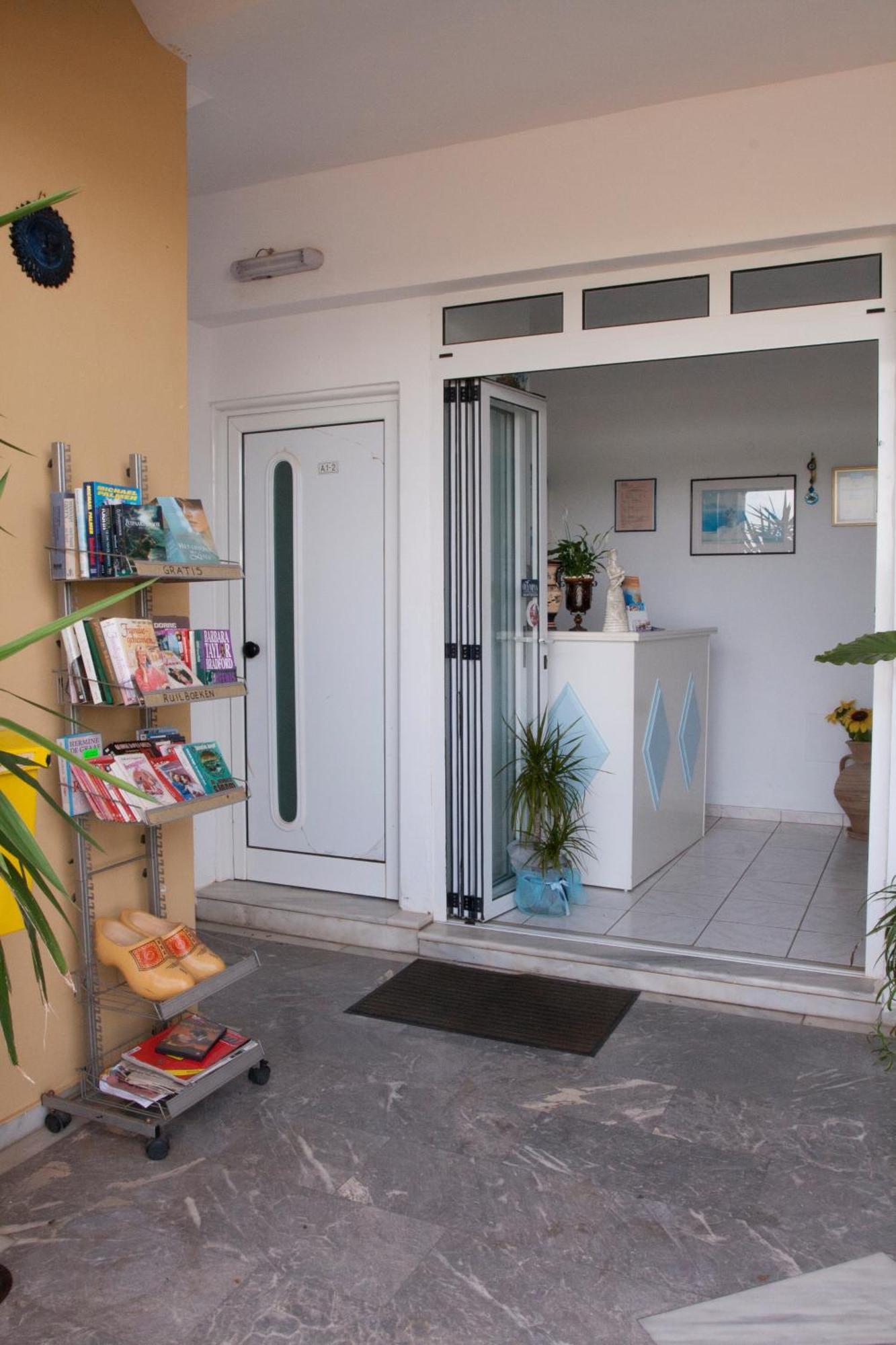 Aparthotel Star Malia (Crete)