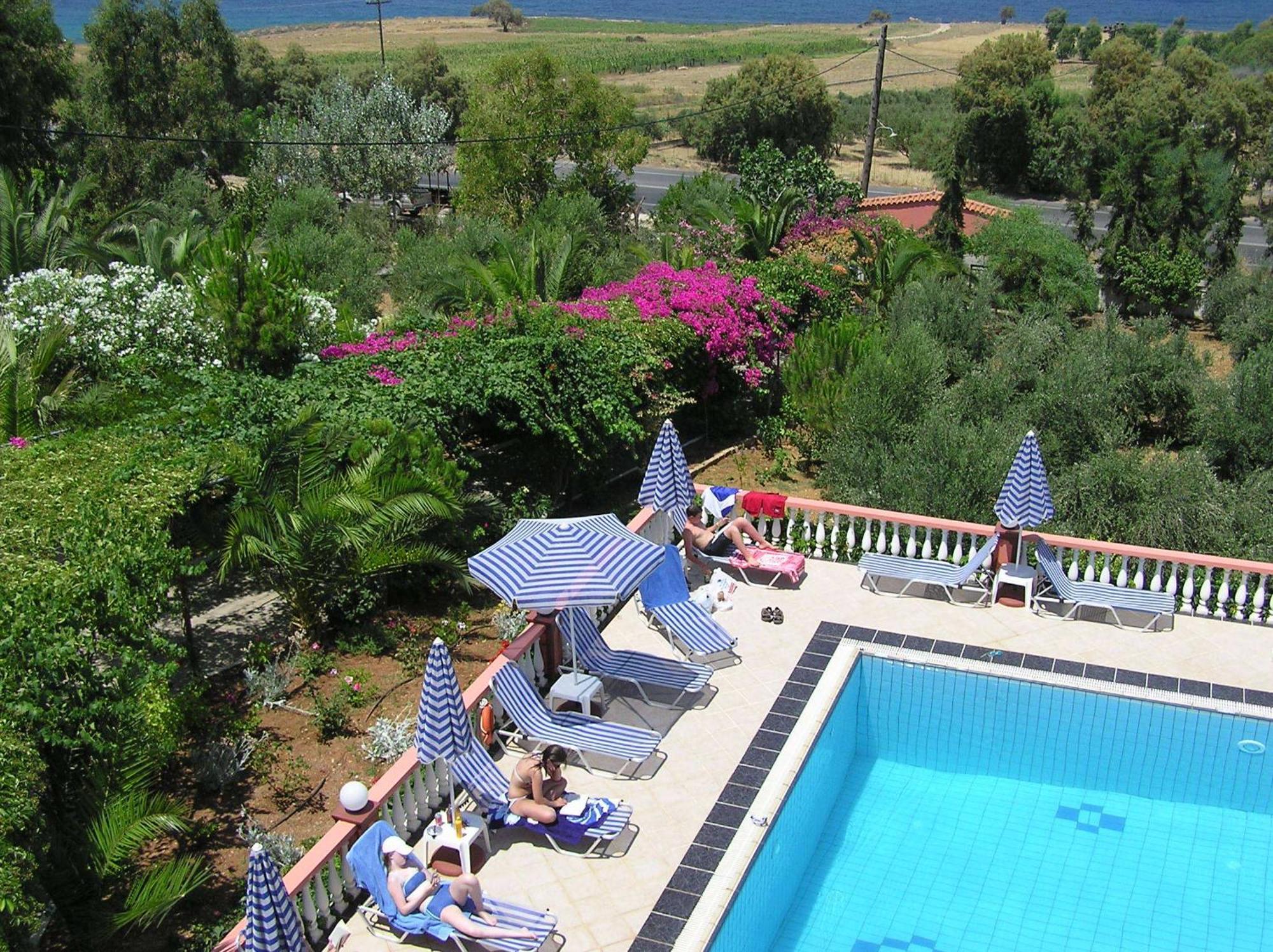 Aparthotel Knossos 2*