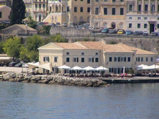 Apartment Paraskevi *