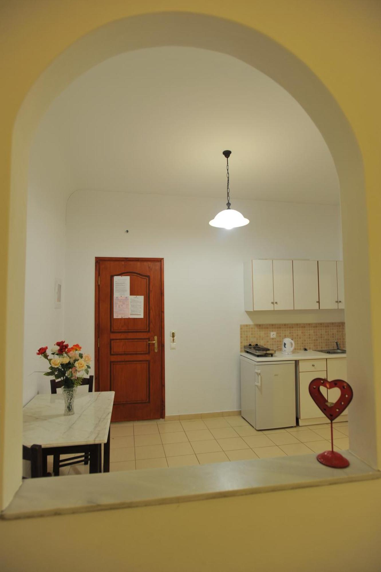 Hotel Sunflower Kamari (Santorini)