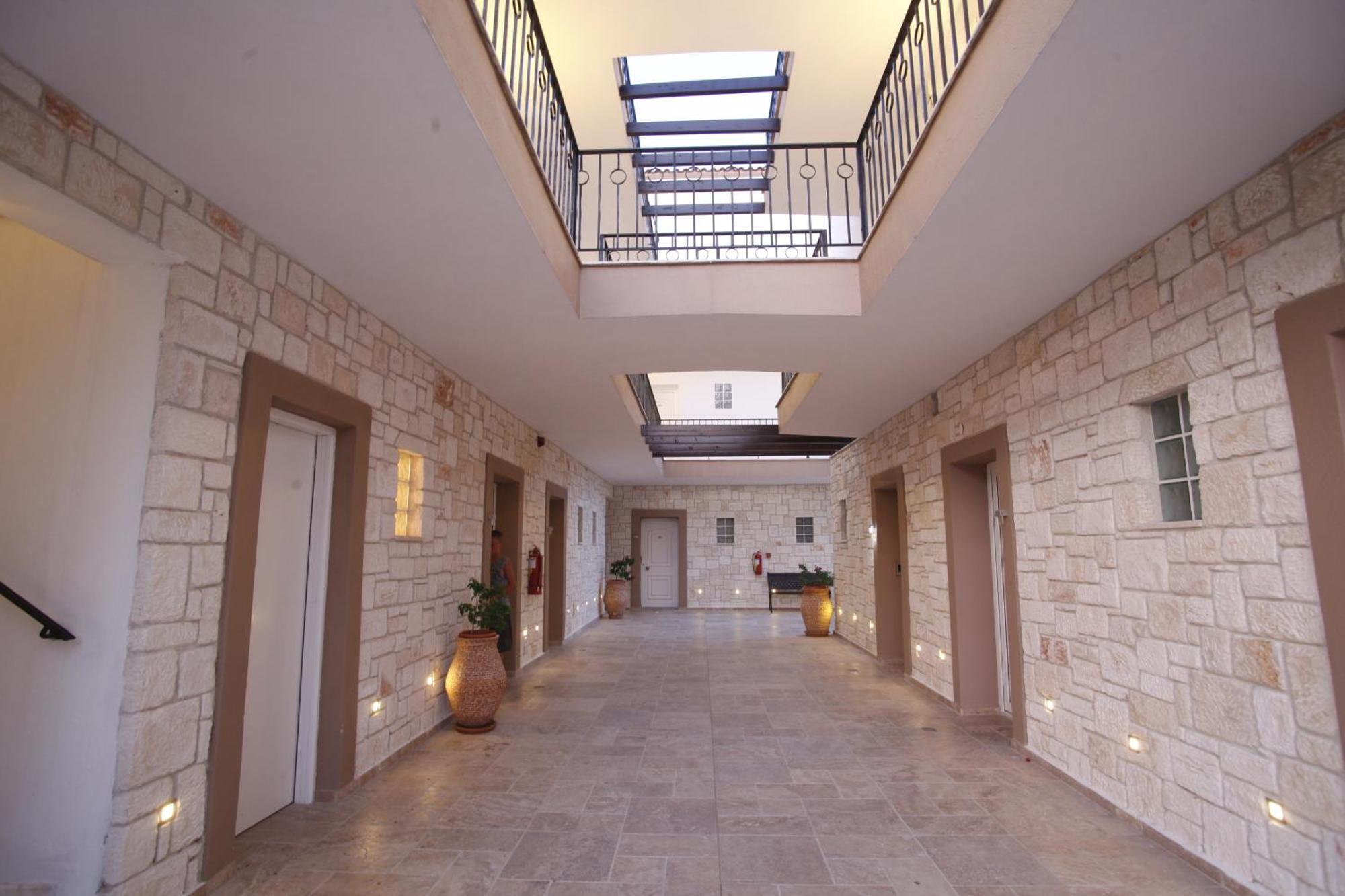 Nostos Hotel
