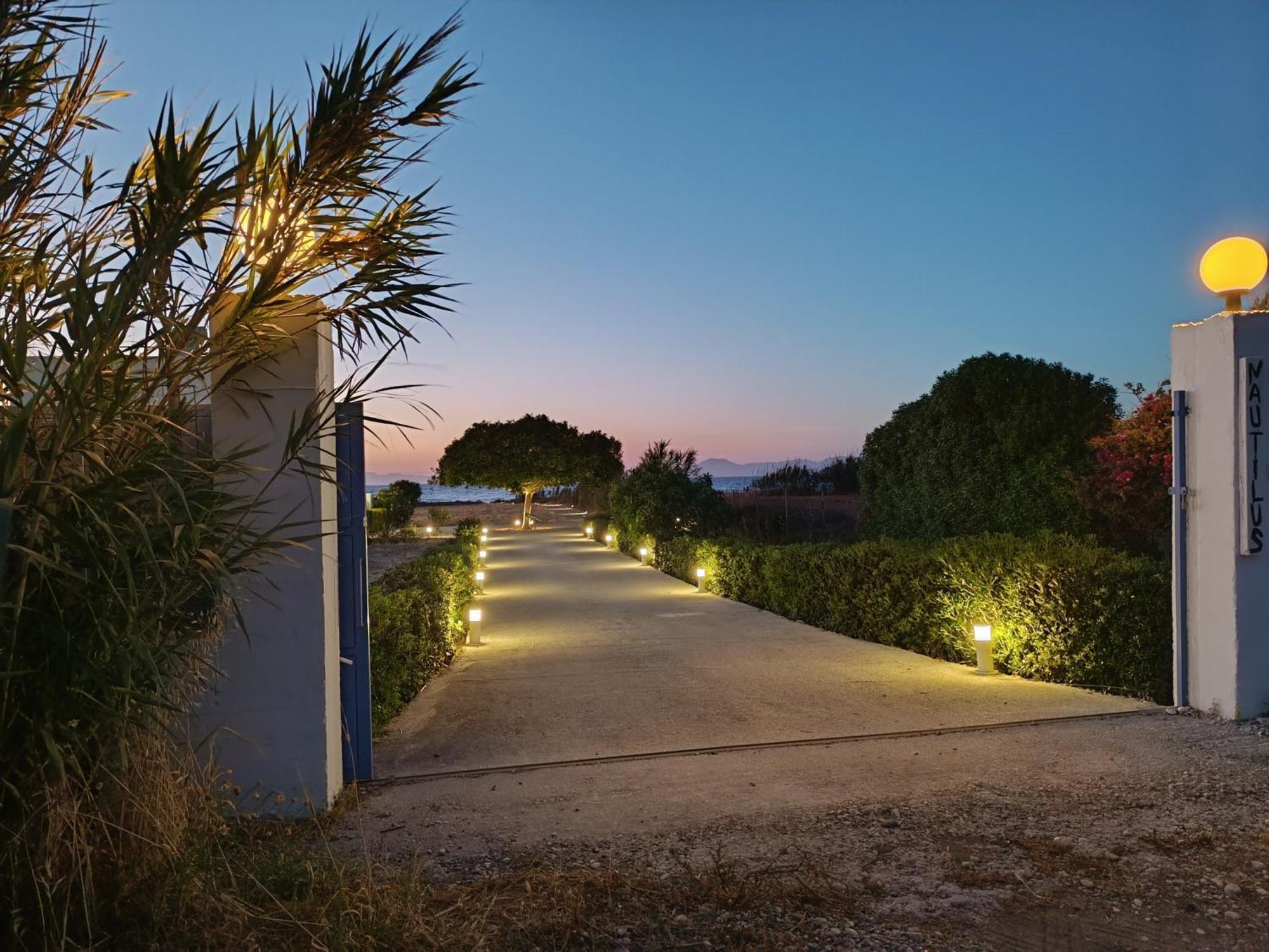 Aparthotel Nautilus House 2*