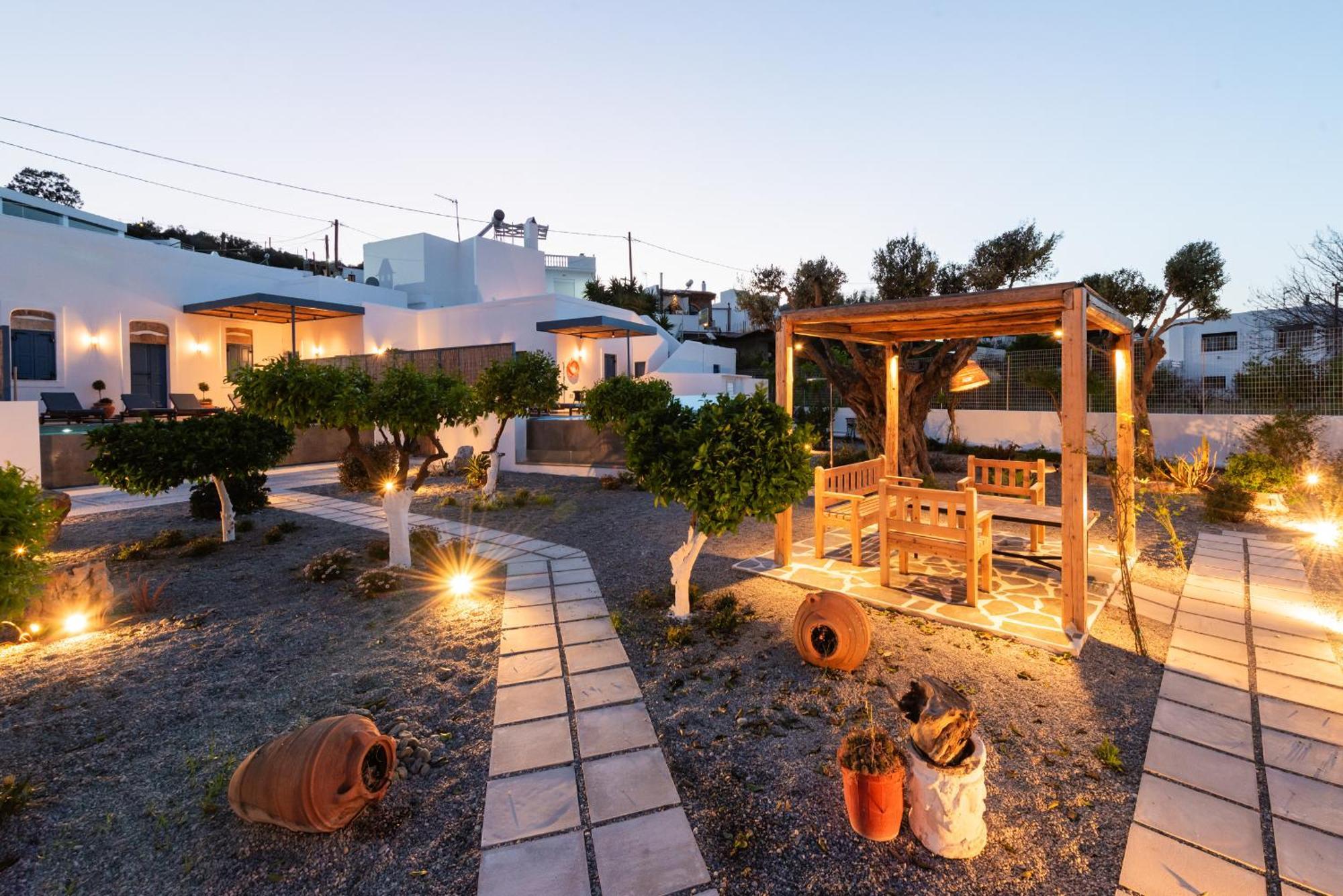 Villa Square Luxury