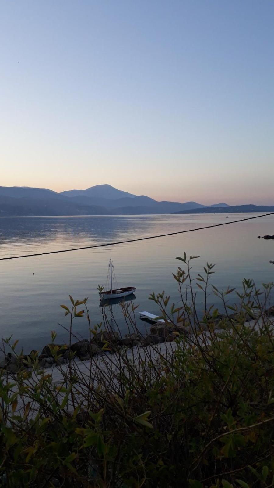 Villa Apollonides Seafront Villa 2 Melete