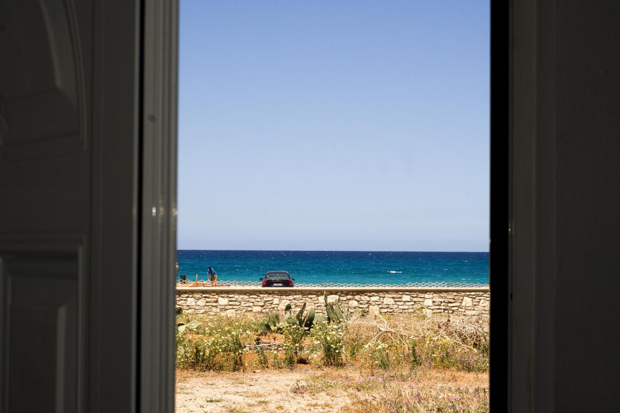 Apartment Sea *