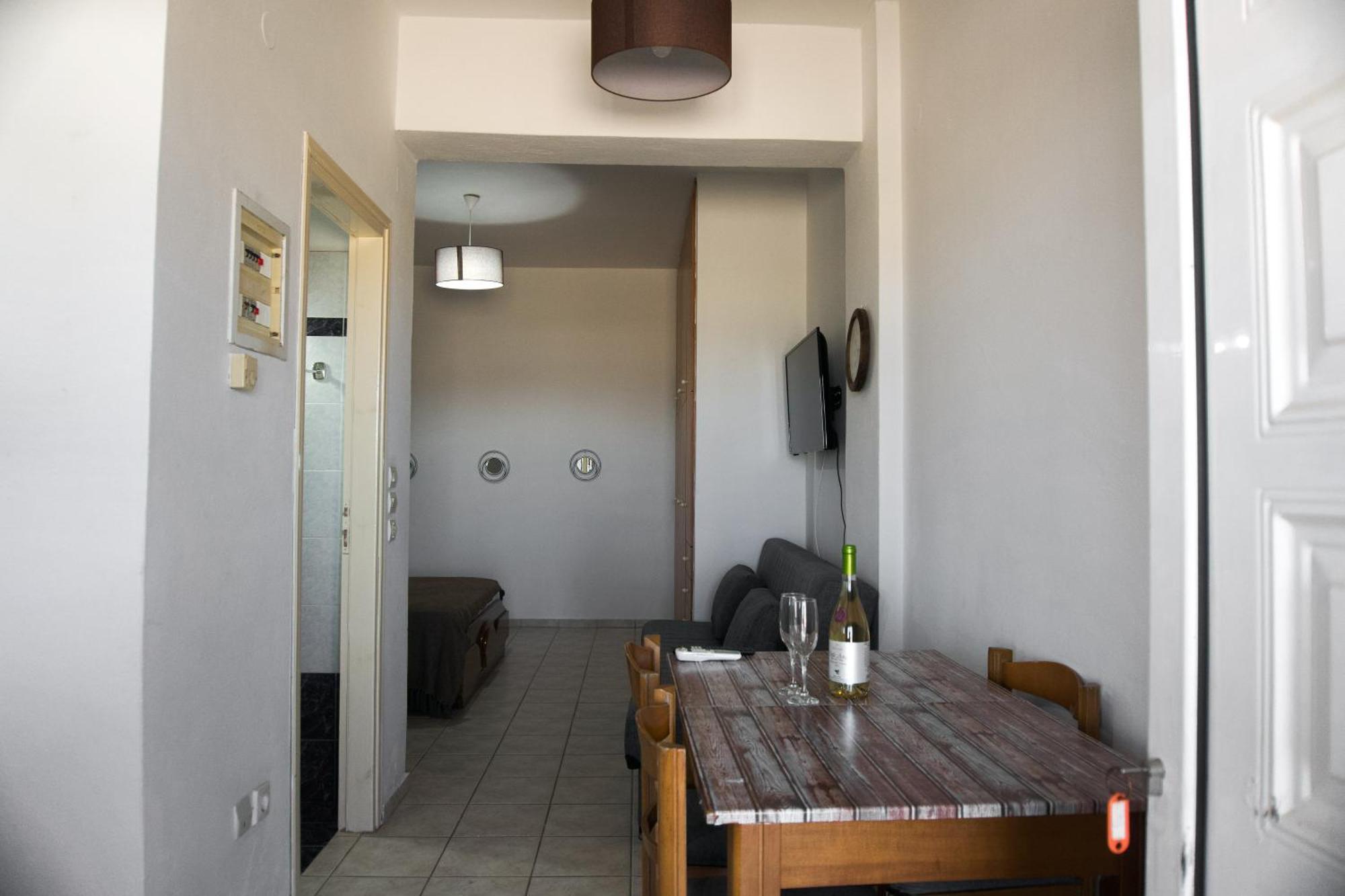 Apartment Sea Adelianos Kampos