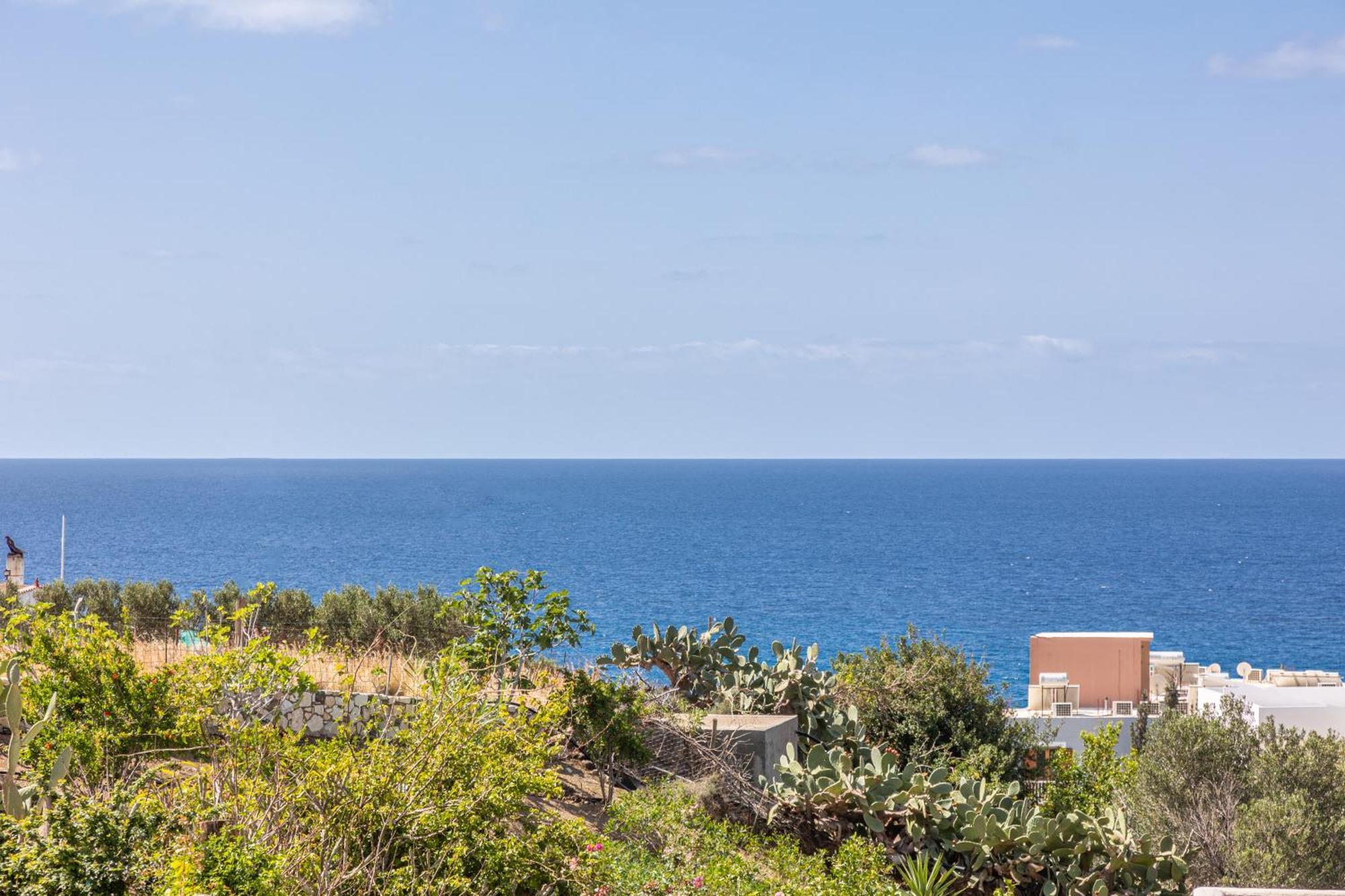 Mythos Village Diskos Lentas