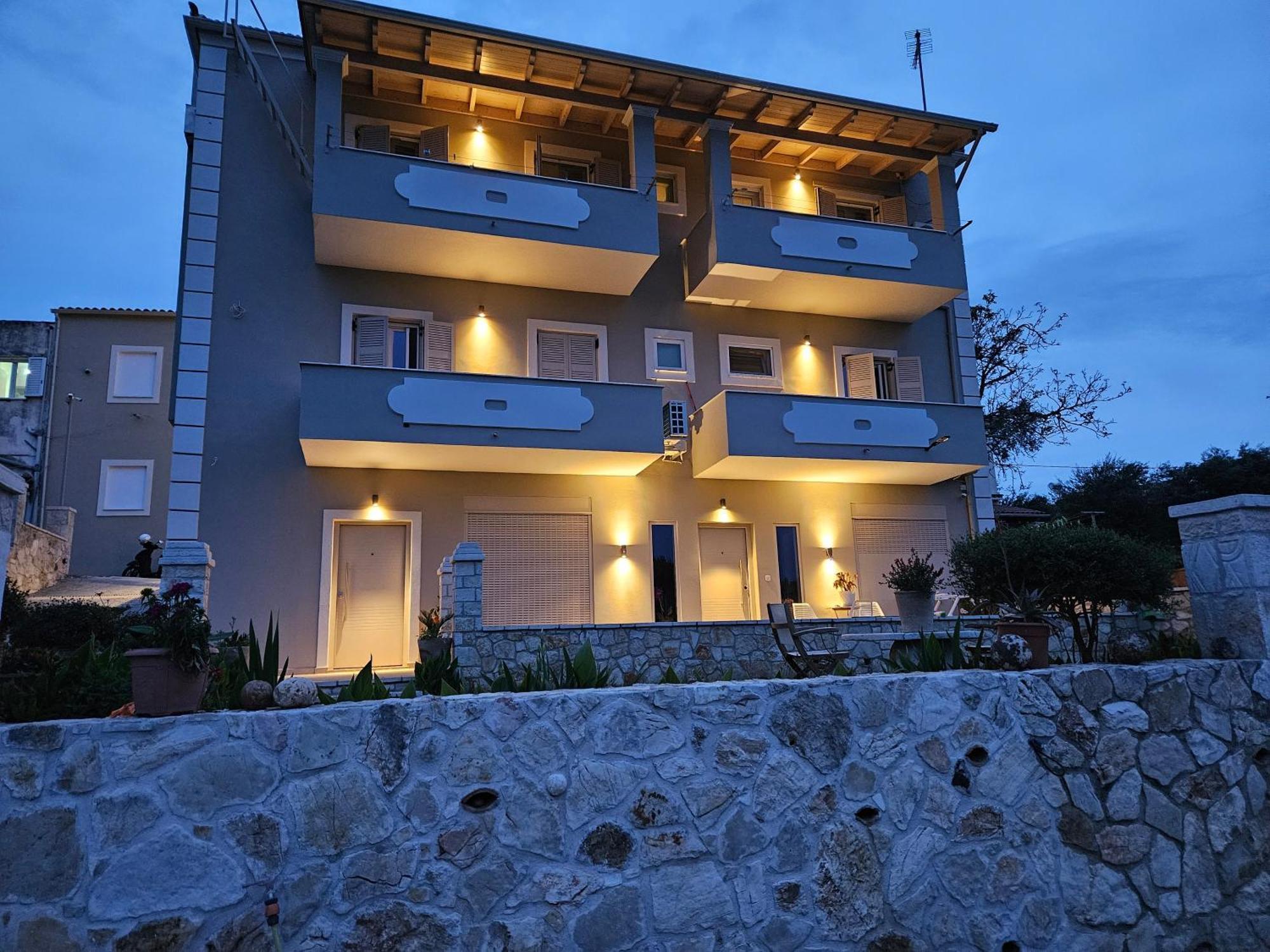 Grey Luxury House Ipsos
