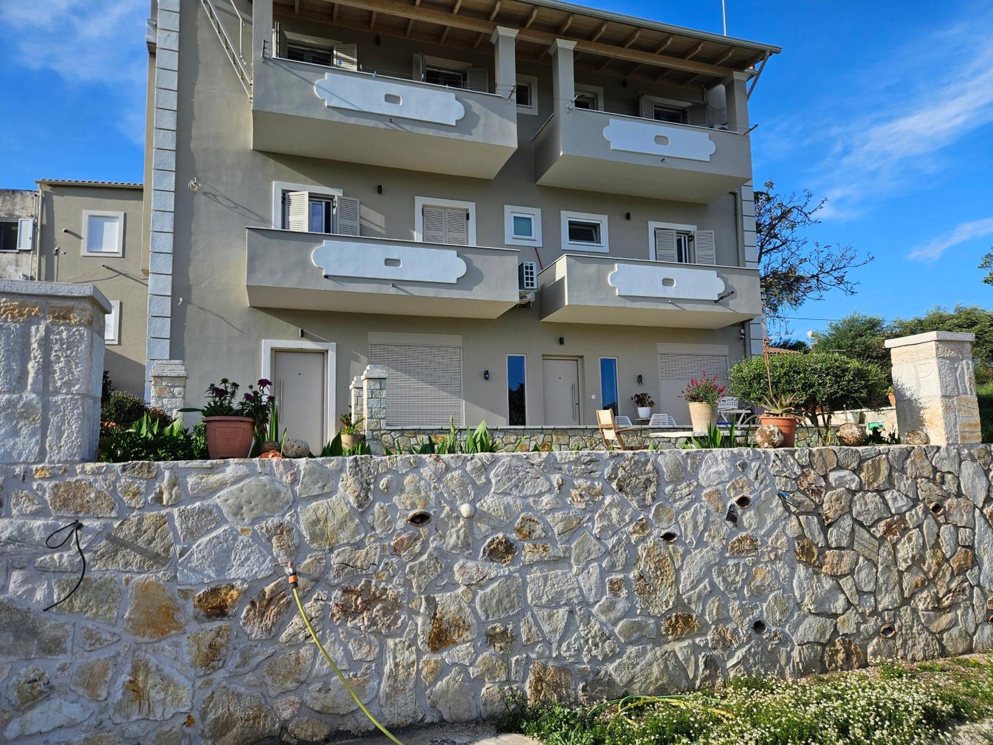 Apartment Grey Luxury House Ipsos