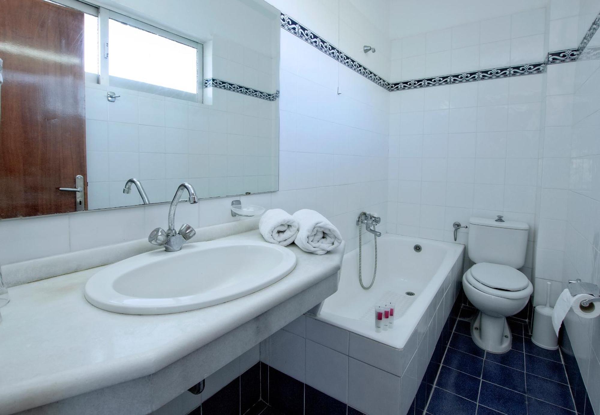 Lito Hotel Ixia (Rhodes)