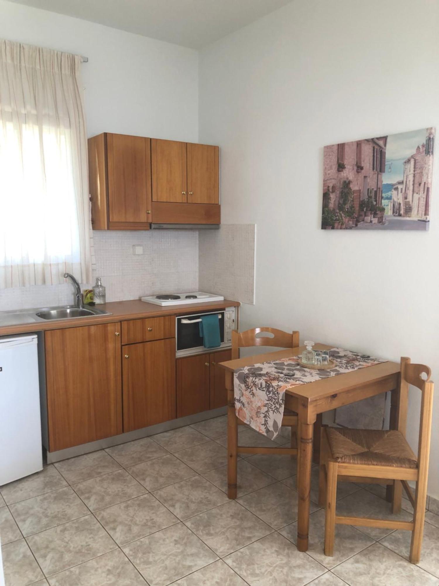 Chrisanthi & Apartment